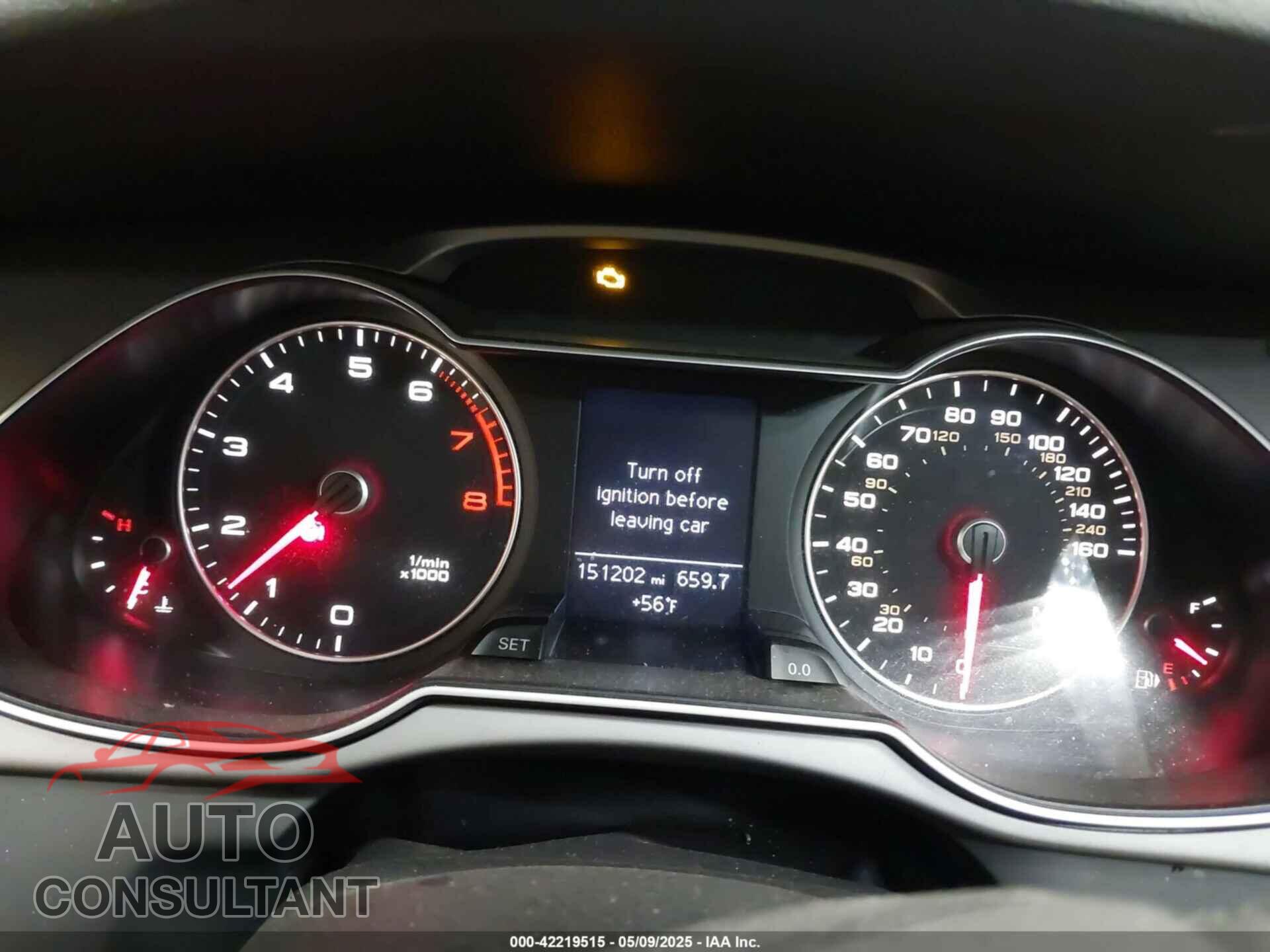 AUDI A4 2013 - WAUDFAFL7DN012126