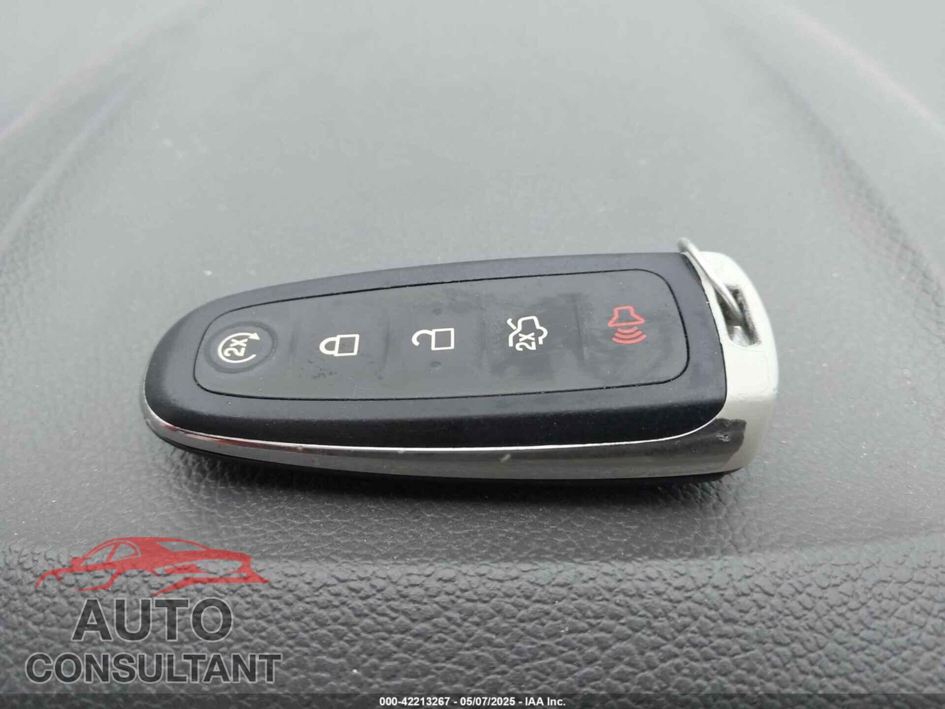 FORD EDGE 2011 - 2FMDK3KC5BBB47917