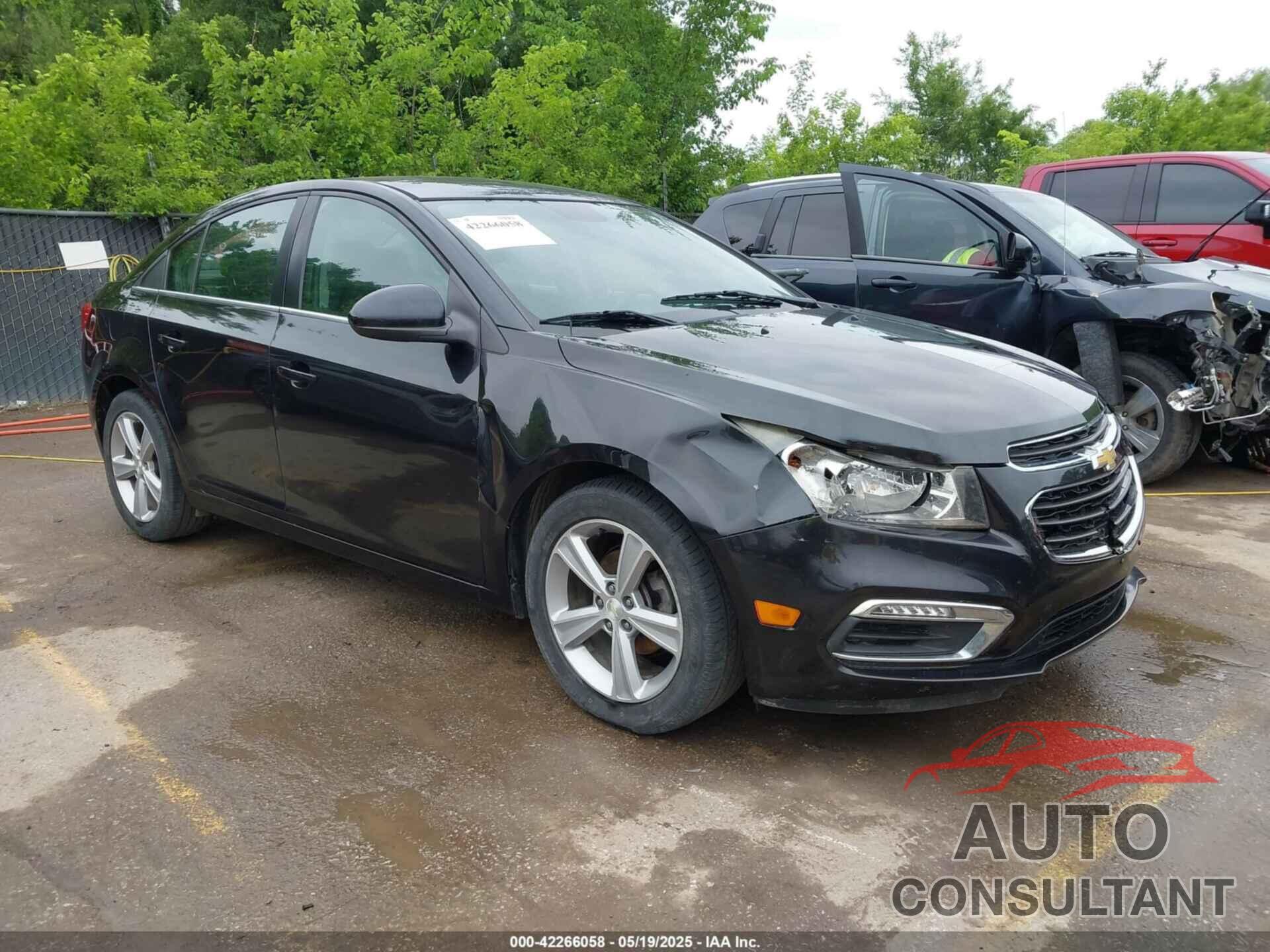 CHEVROLET CRUZE 2015 - 1G1PE5SBXF7240144