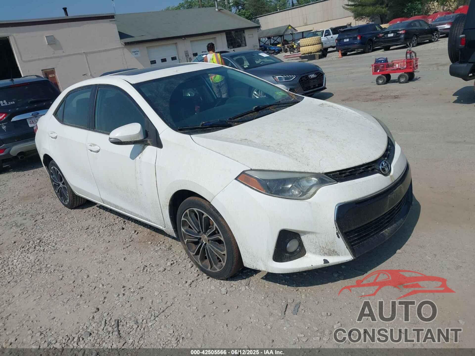 TOYOTA COROLLA 2015 - 2T1BURHE8FC263756