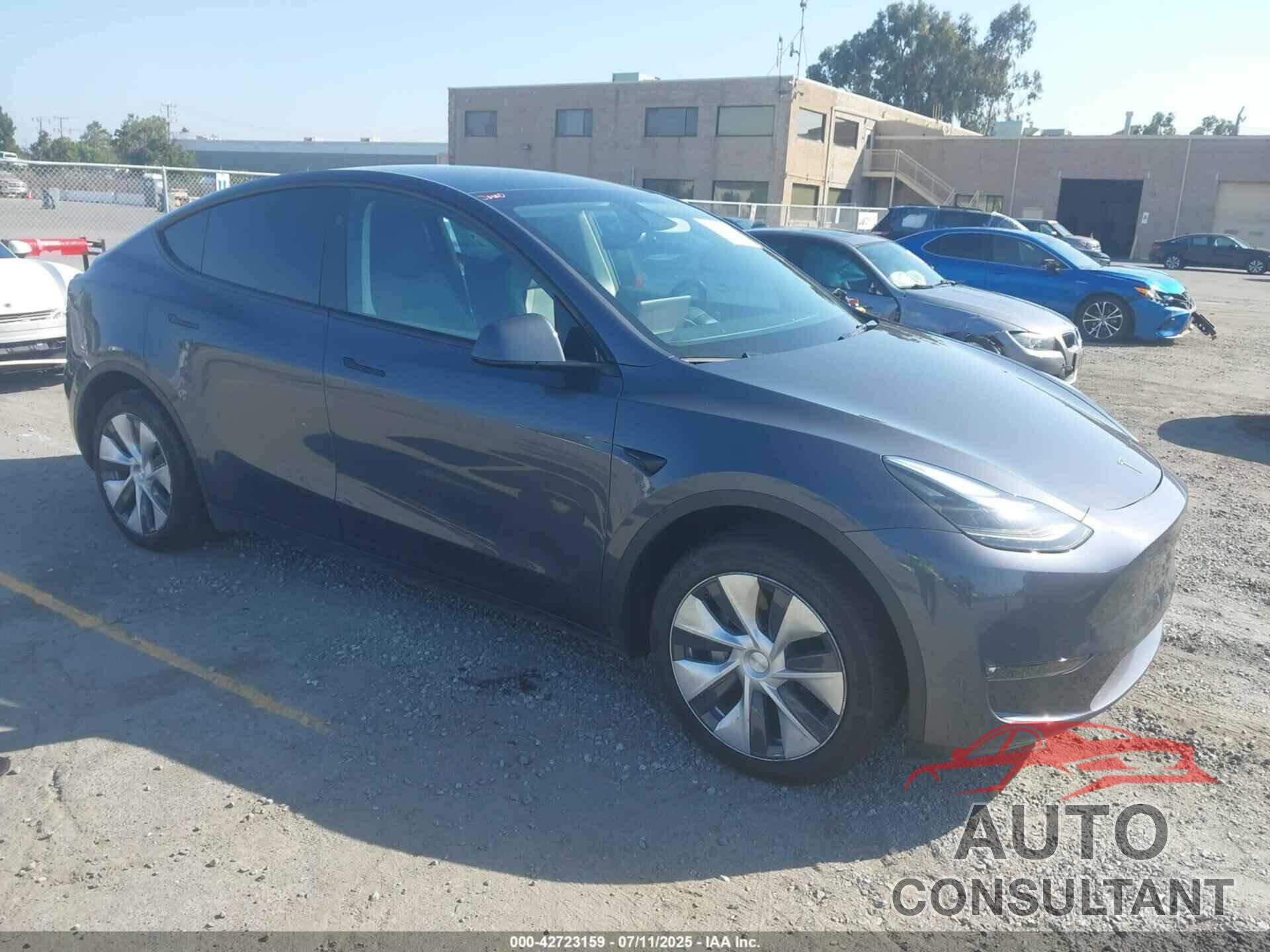 TESLA MODEL Y 2023 - 7SAYGDED4PF966724