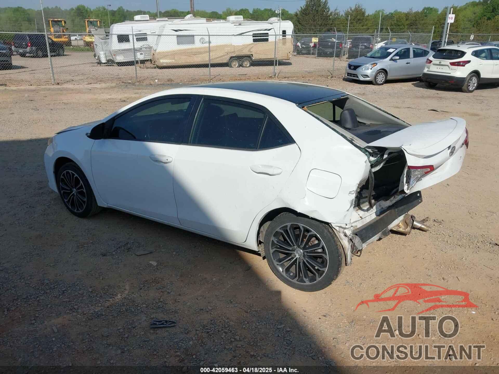 TOYOTA COROLLA 2015 - 5YFBURHE4FP278884