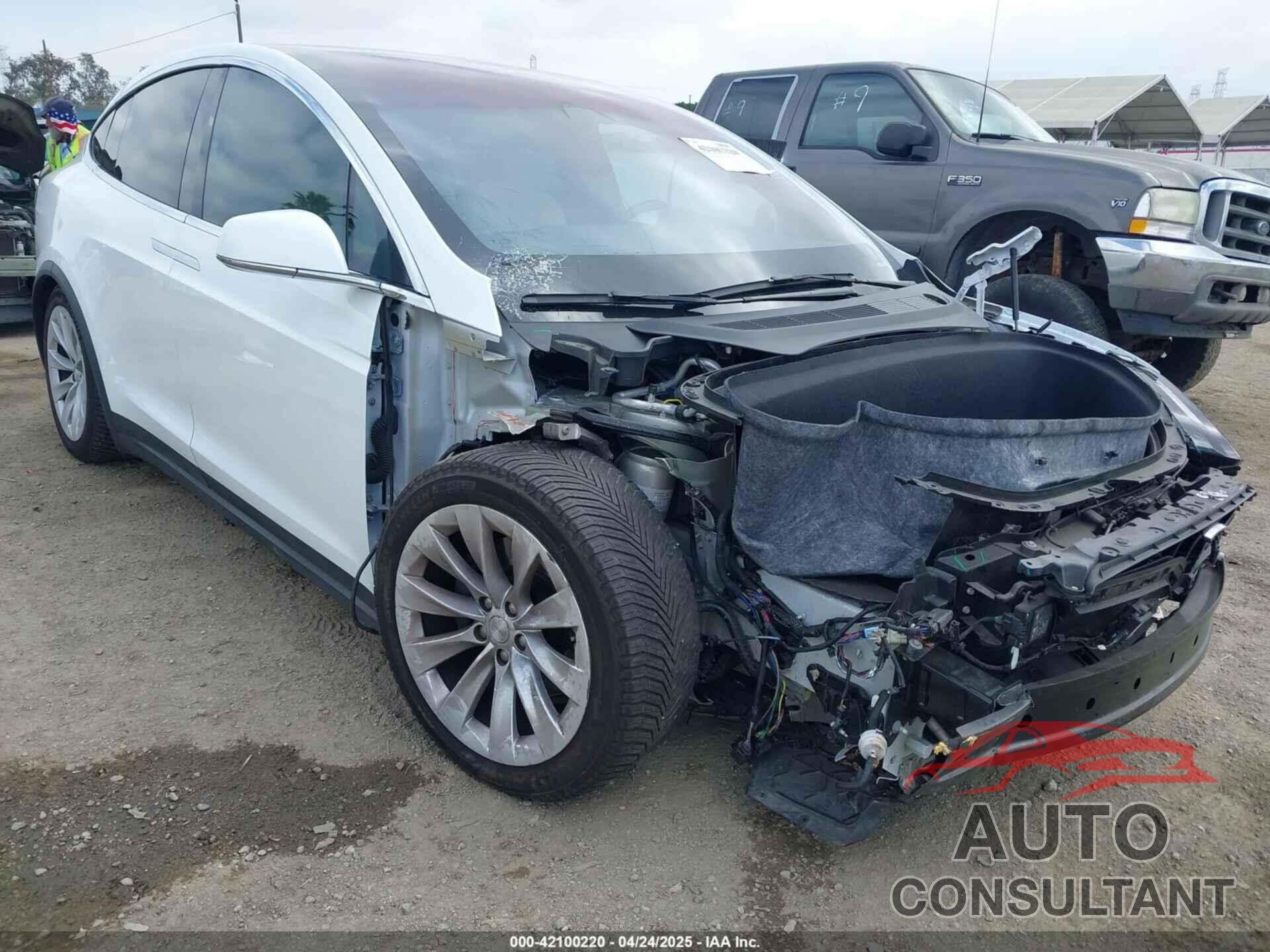 TESLA MODEL X 2020 - 5YJXCDE26LF238982