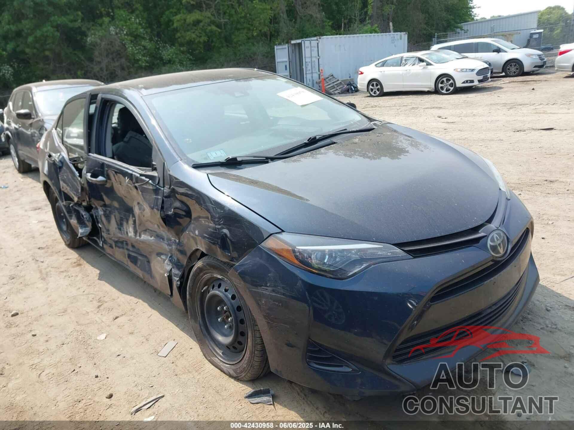 TOYOTA COROLLA 2018 - 2T1BURHE1JC052651