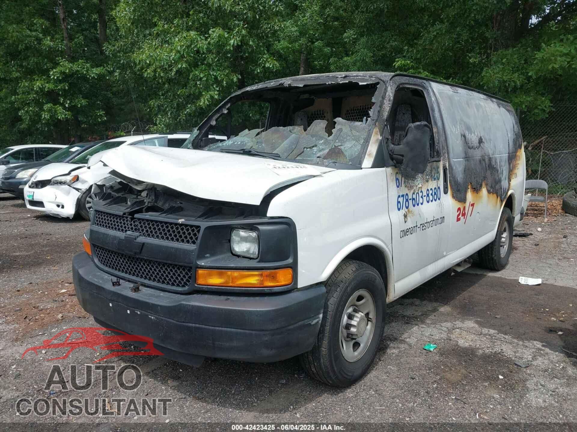 CHEVROLET EXPRESS 2500 2011 - 1GCWGFCG7B1187168