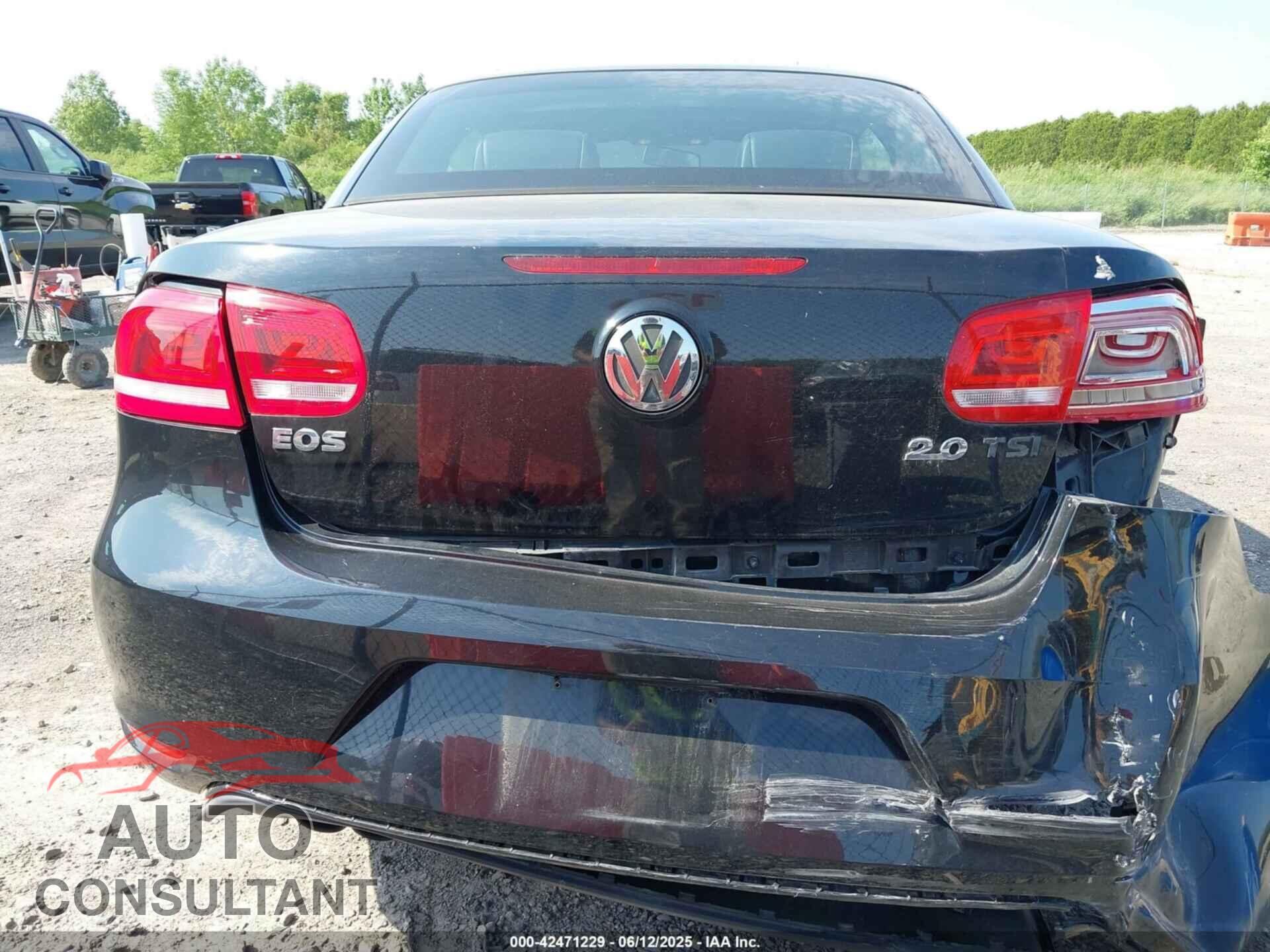 VOLKSWAGEN EOS 2012 - WVWBW7AH3CV010646