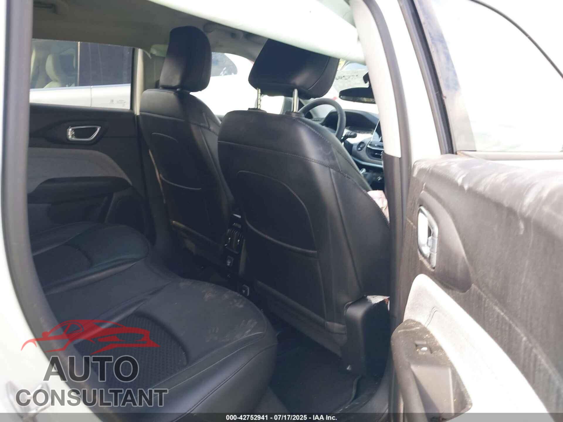 JEEP COMPASS 2022 - 3C4NJDBB9NT122004