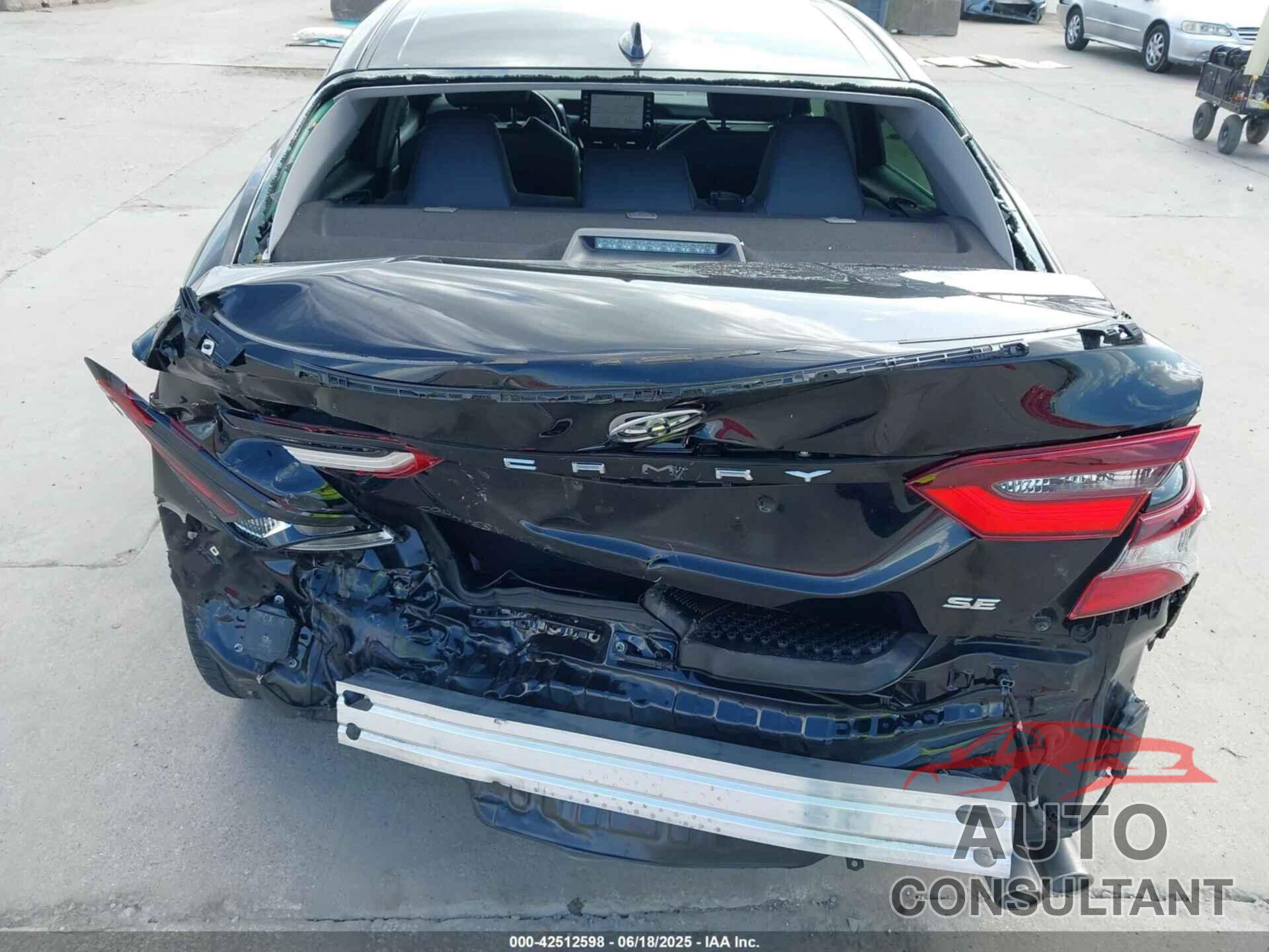 TOYOTA CAMRY 2021 - 4T1S11AK7MU561222