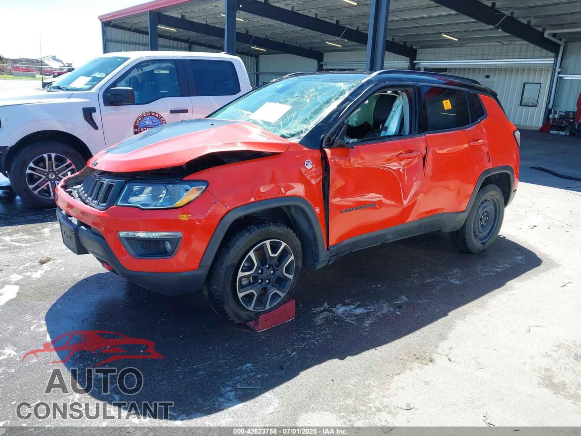 JEEP COMPASS 2019 - 3C4NJDDB2KT690488