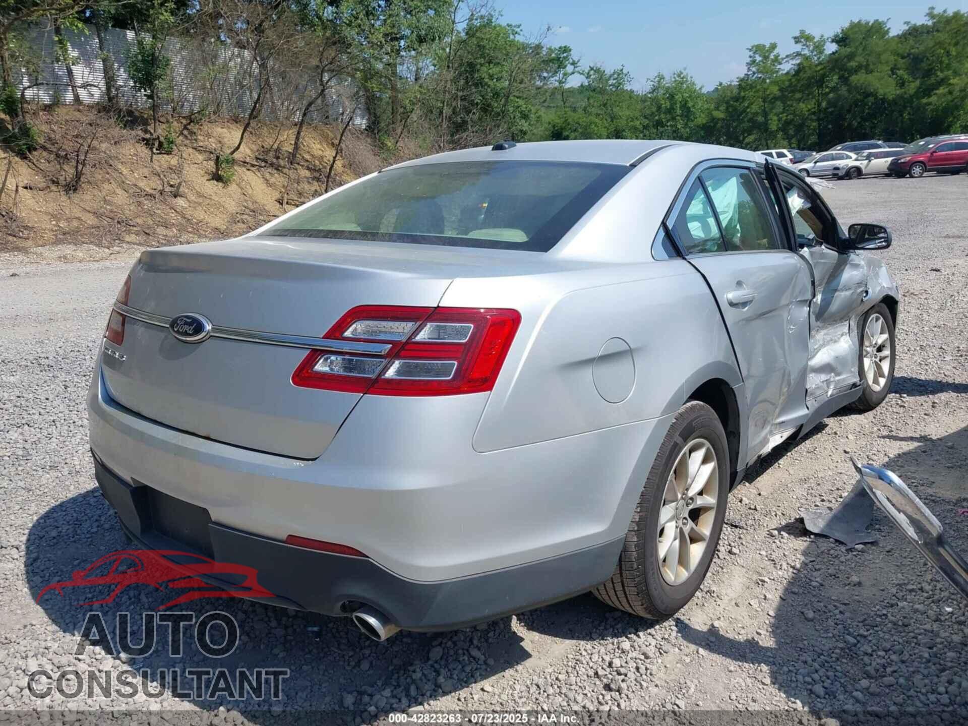 FORD TAURUS 2013 - 1FAHP2D83DG204367