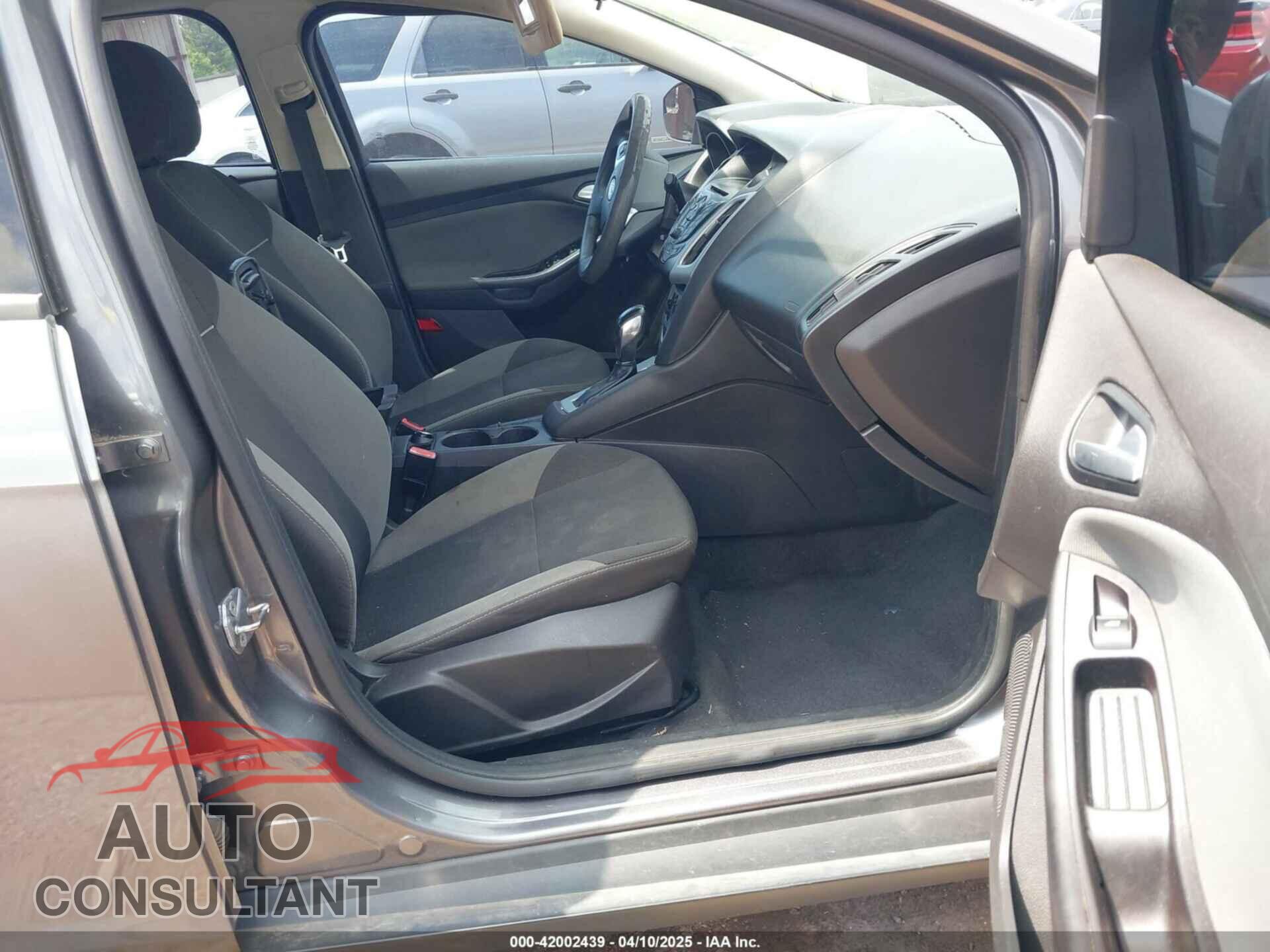 FORD FOCUS 2013 - 1FADP3F22DL178302