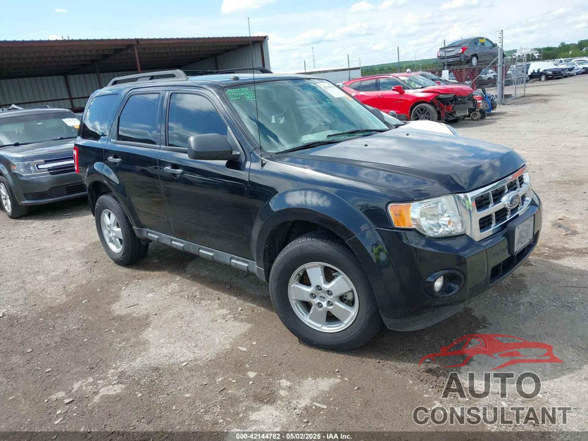 FORD ESCAPE 2010 - 1FMCU0D72AKA10362