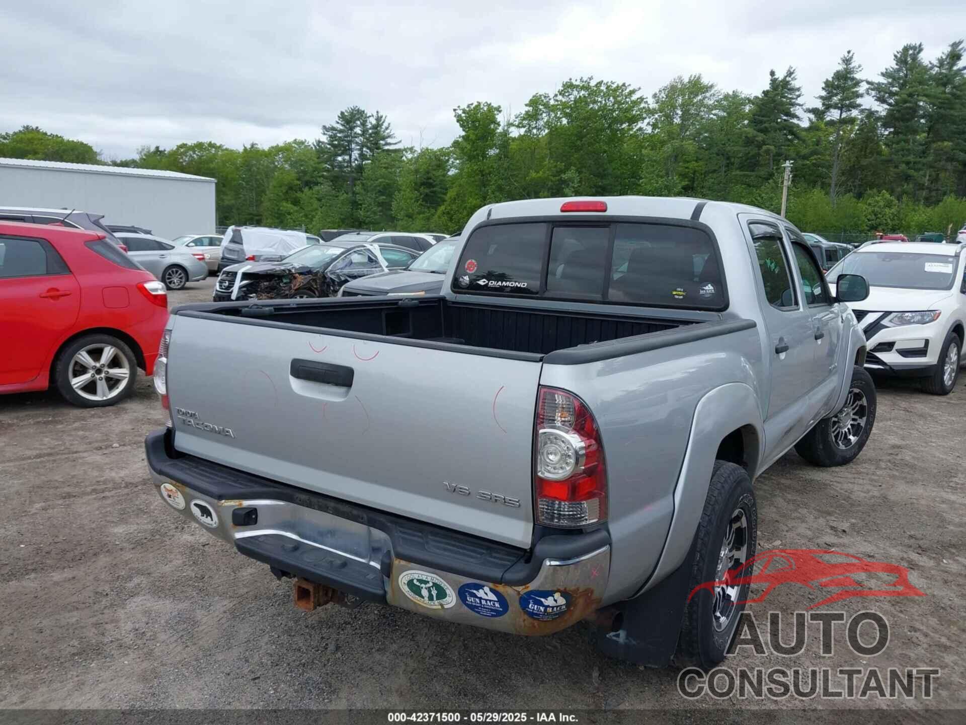 TOYOTA TACOMA 2011 - 3TMLU4EN4BM069898