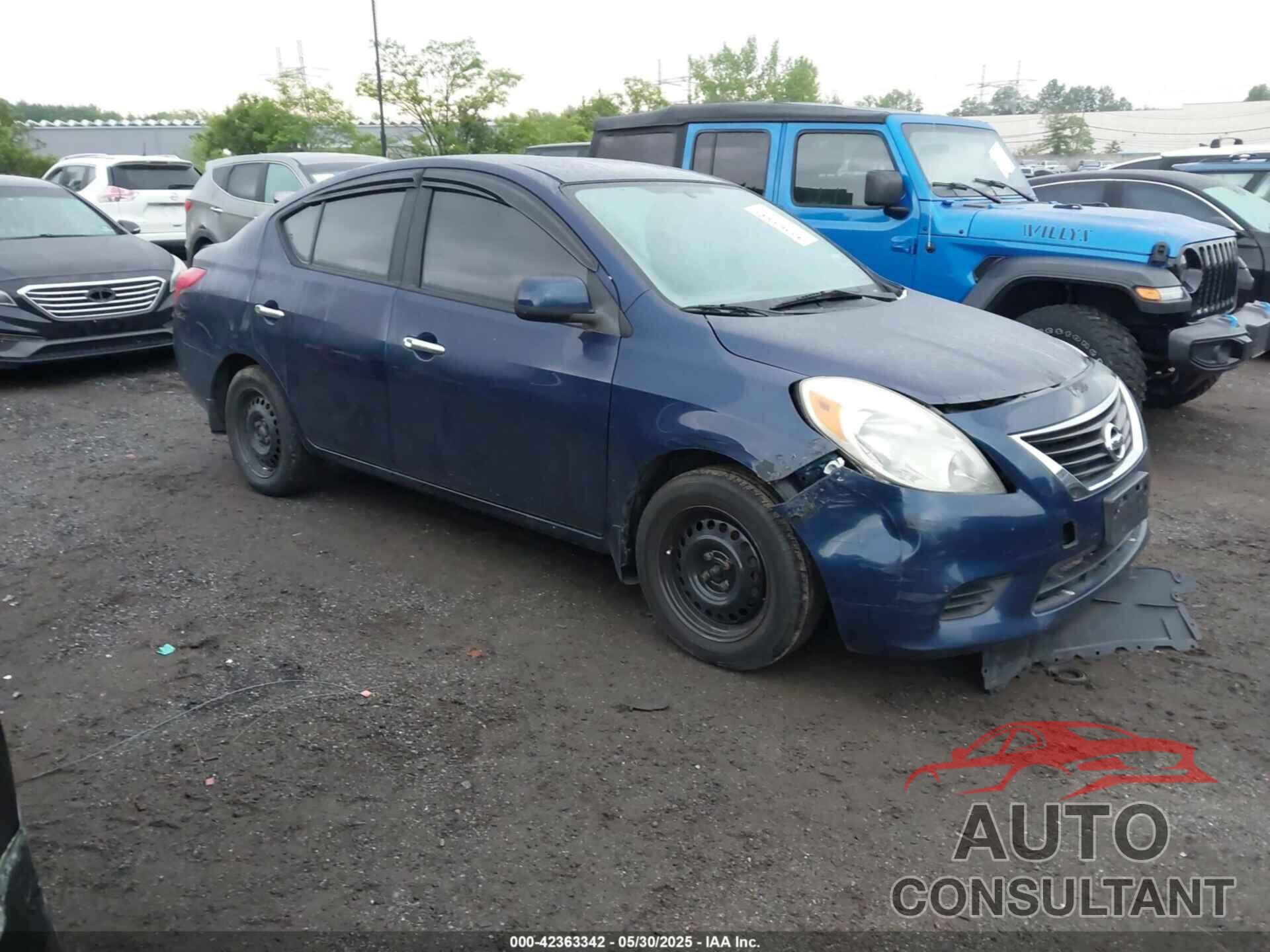 NISSAN VERSA 2012 - 3N1CN7AP8CL837303