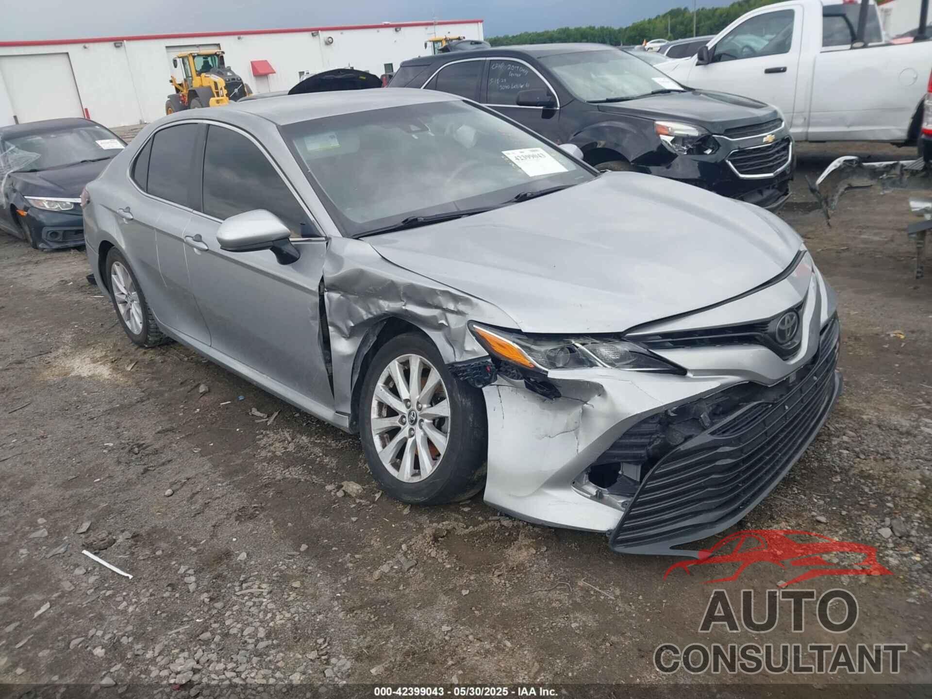 TOYOTA CAMRY 2019 - 4T1B11HK8KU704844