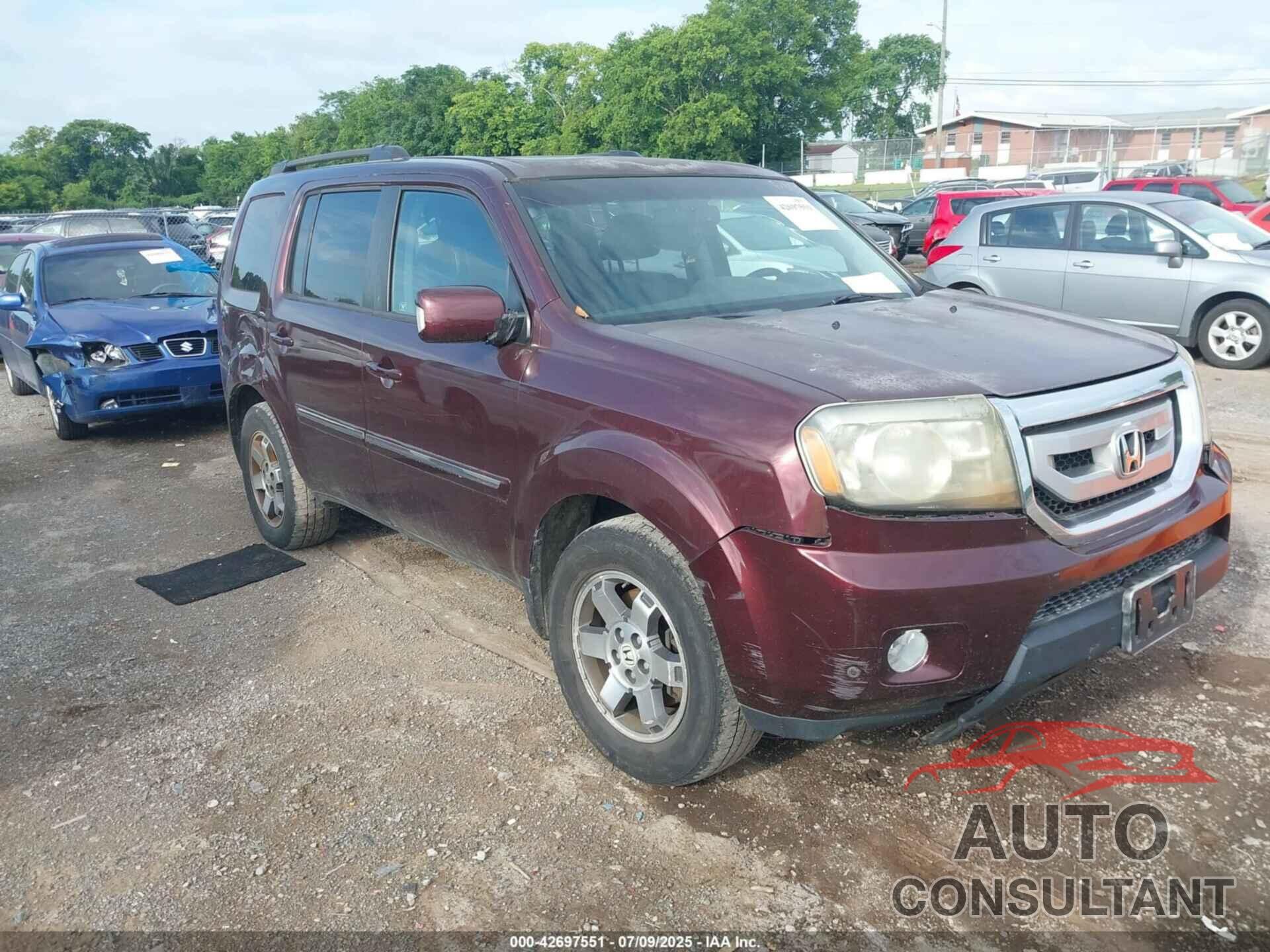 HONDA PILOT 2011 - 5FNYF4H97BB045839