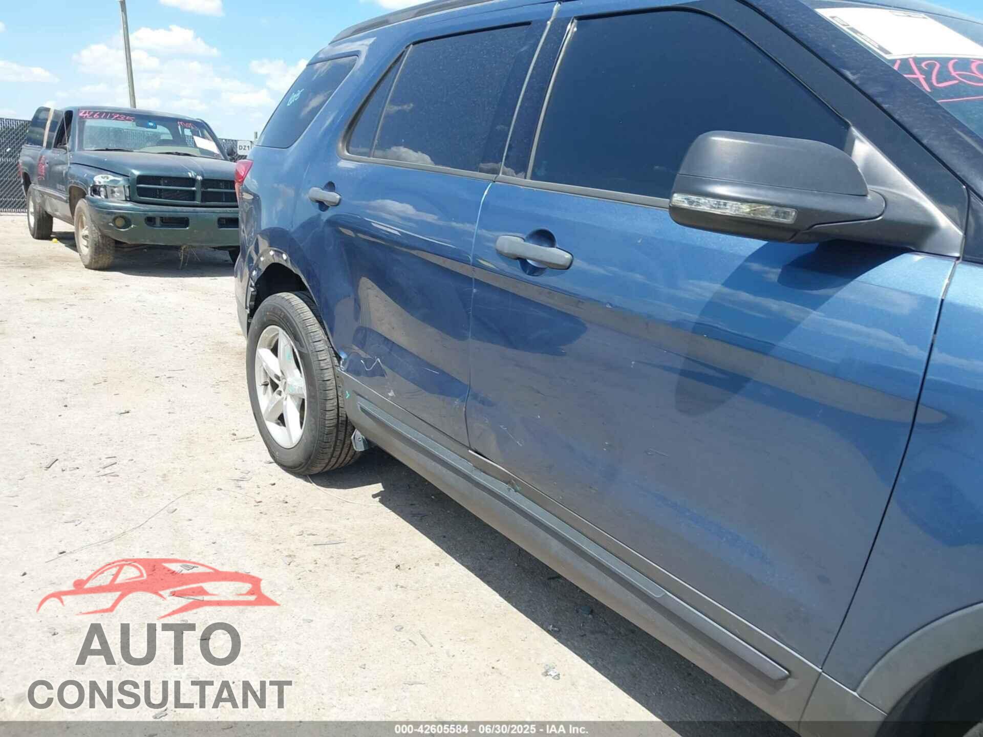 FORD EXPLORER 2018 - 1FM5K7B88JGA55005