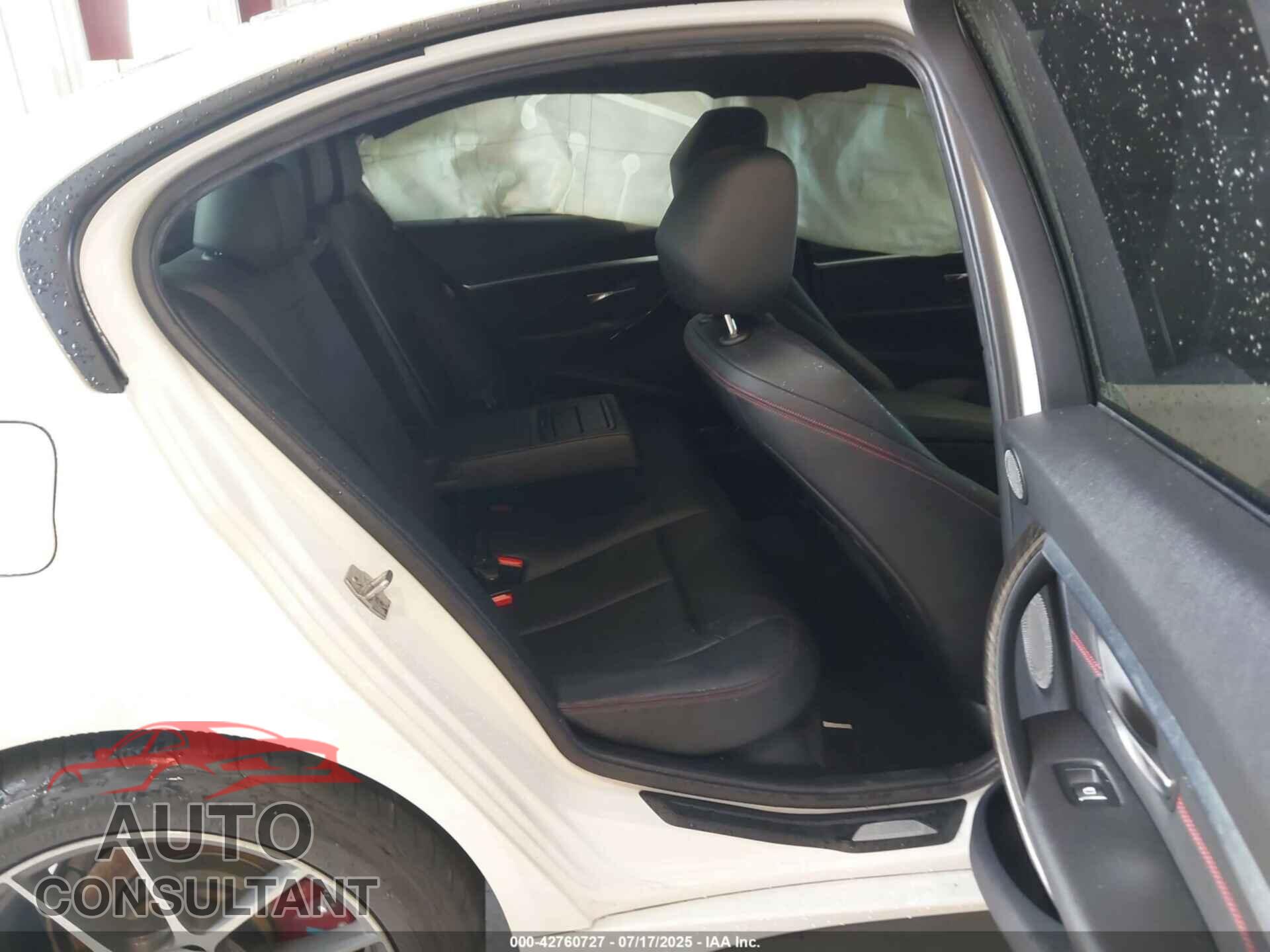 BMW 328I 2016 - WBA8E9G51GNU28700