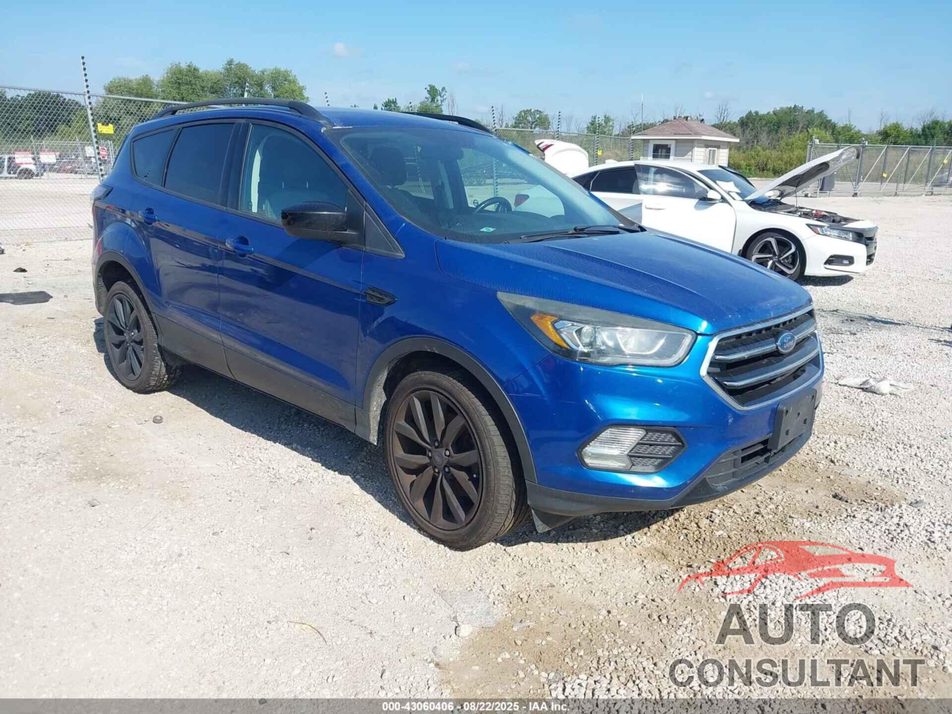 FORD ESCAPE 2017 - 1FMCU9GD4HUB70439