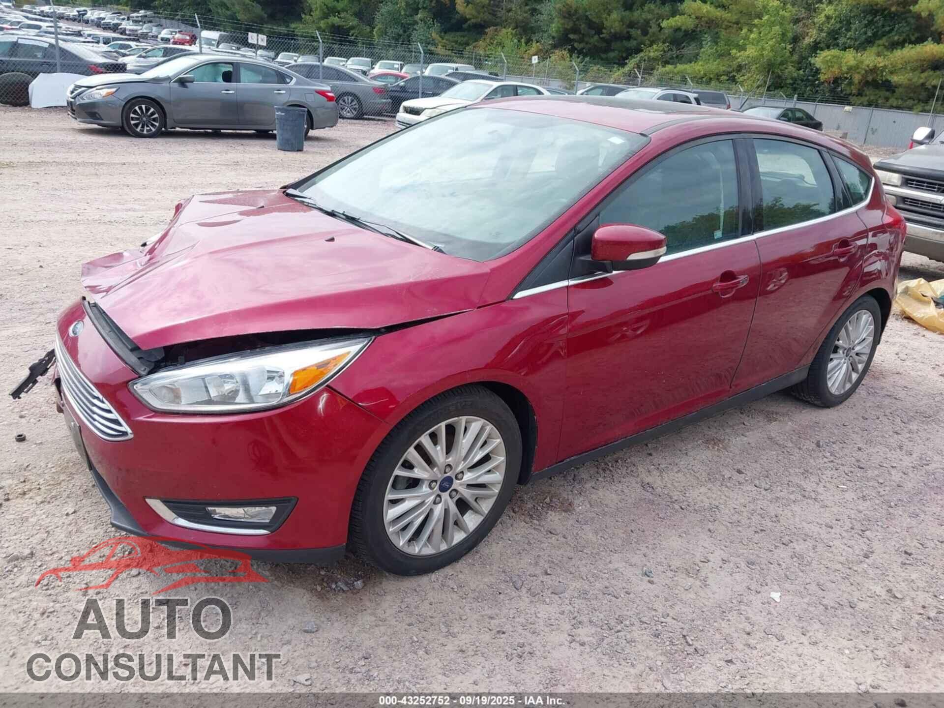FORD FOCUS 2017 - 1FADP3N22HL302561