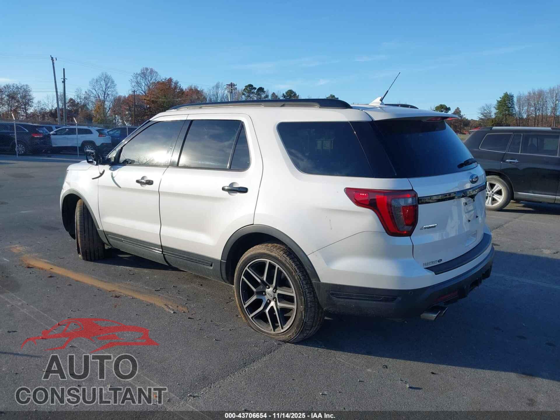 FORD EXPLORER 2018 - 1FM5K8GT5JGB20170