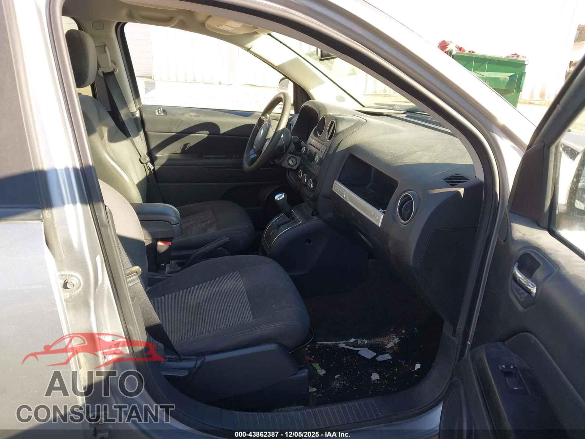 JEEP COMPASS 2016 - 1C4NJCBAXGD525659