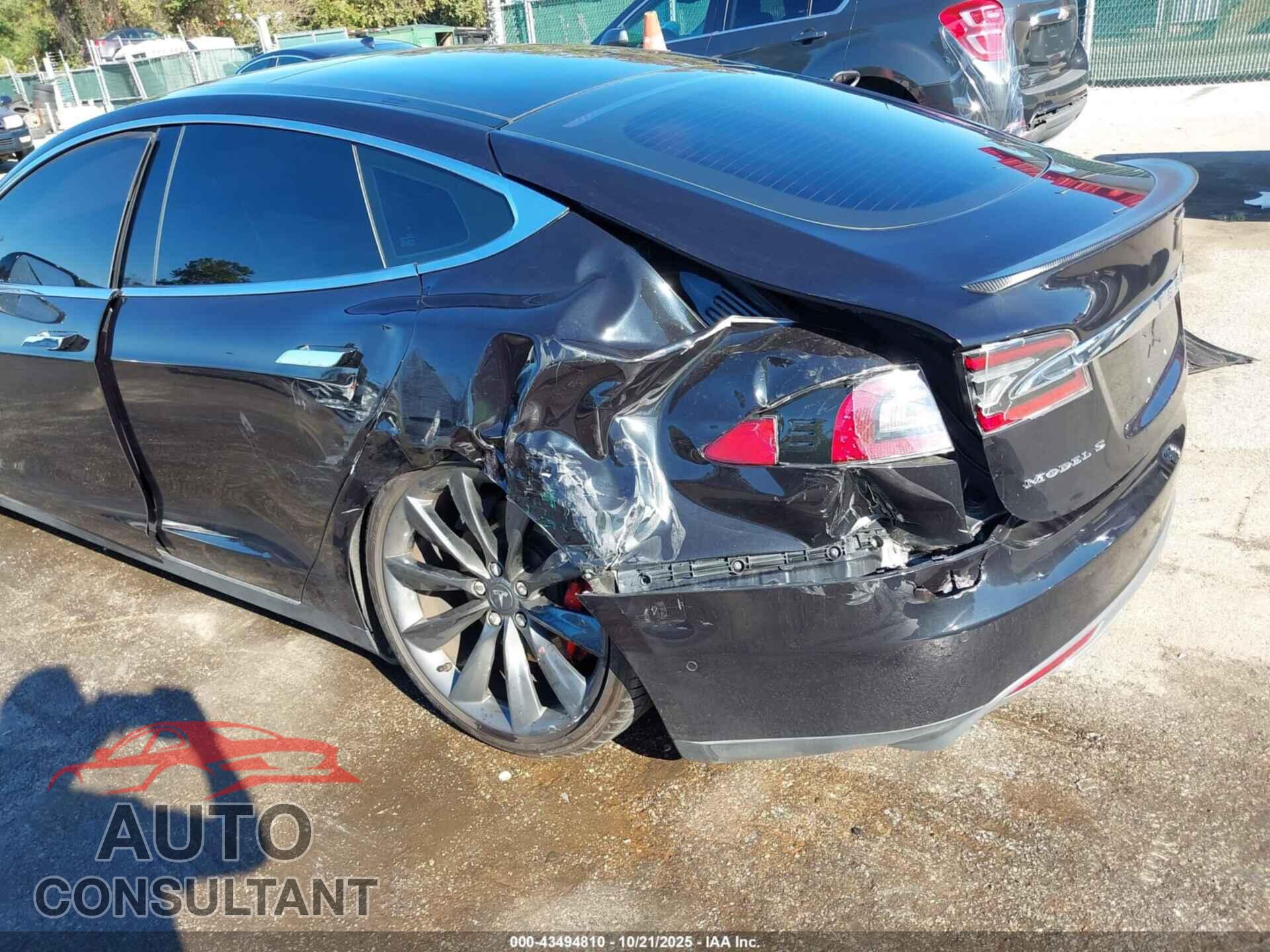 TESLA MODEL S 2016 - 5YJSA1E45GF126762