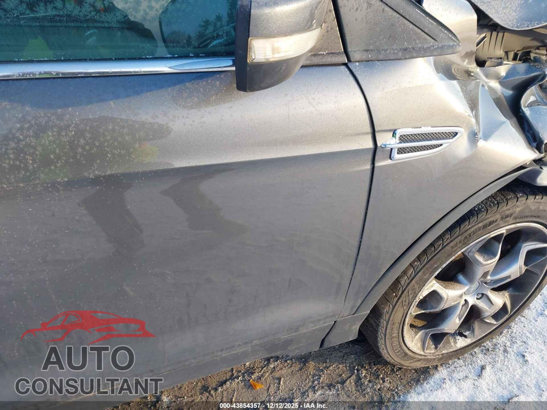 FORD ESCAPE 2013 - 1FMCU9J92DUC32919