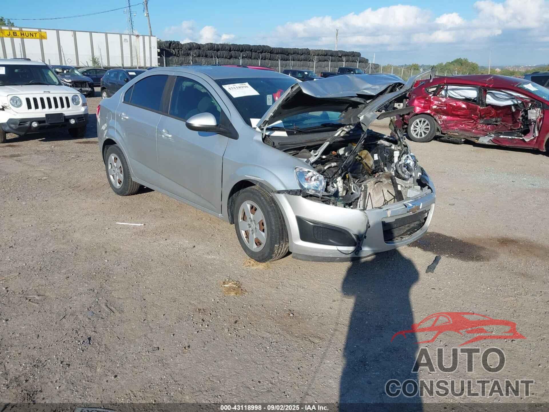CHEVROLET SONIC 2016 - 1G1JA5SG0G4185476
