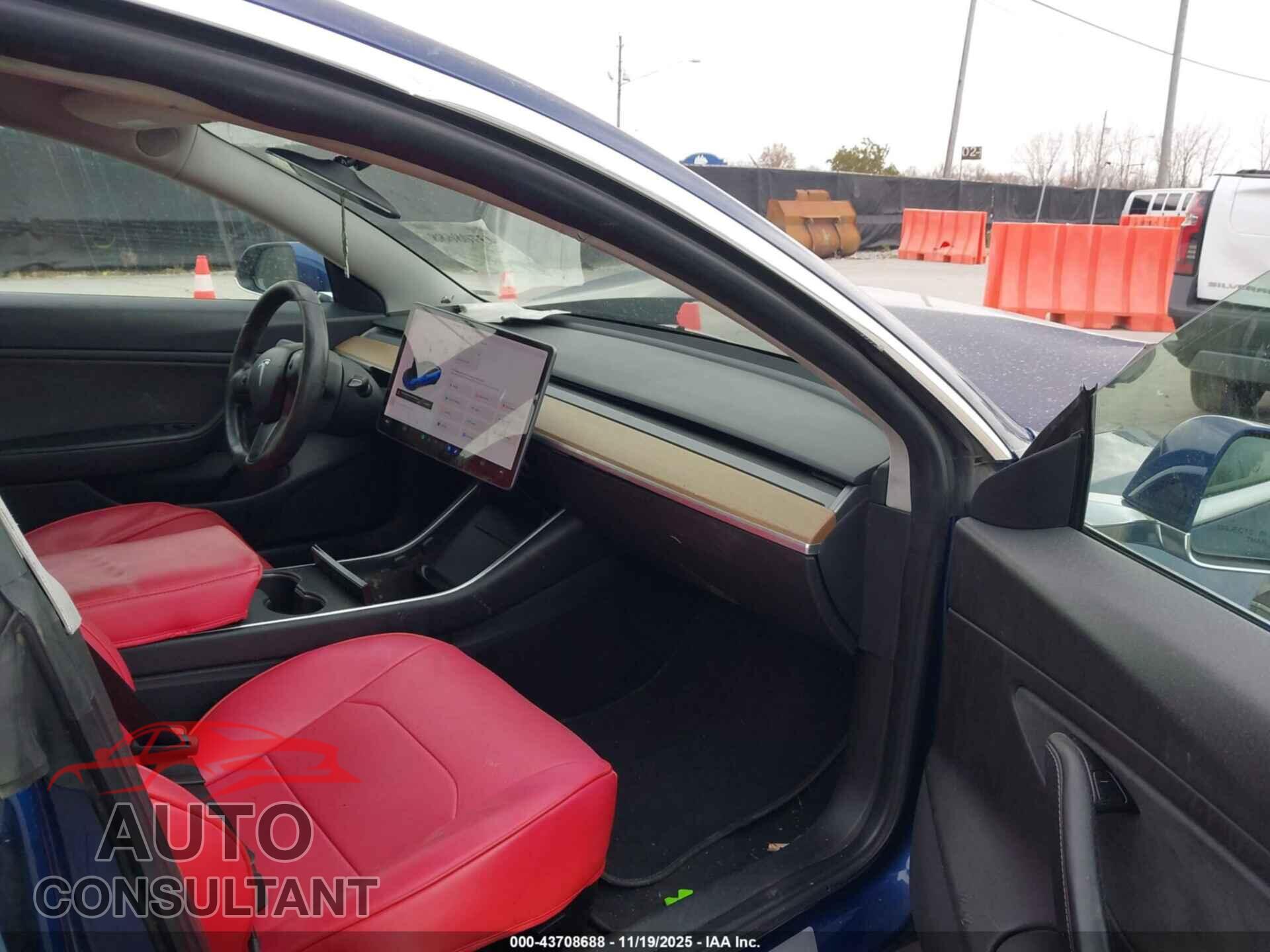 TESLA MODEL 3 2019 - 5YJ3E1EB9KF359446