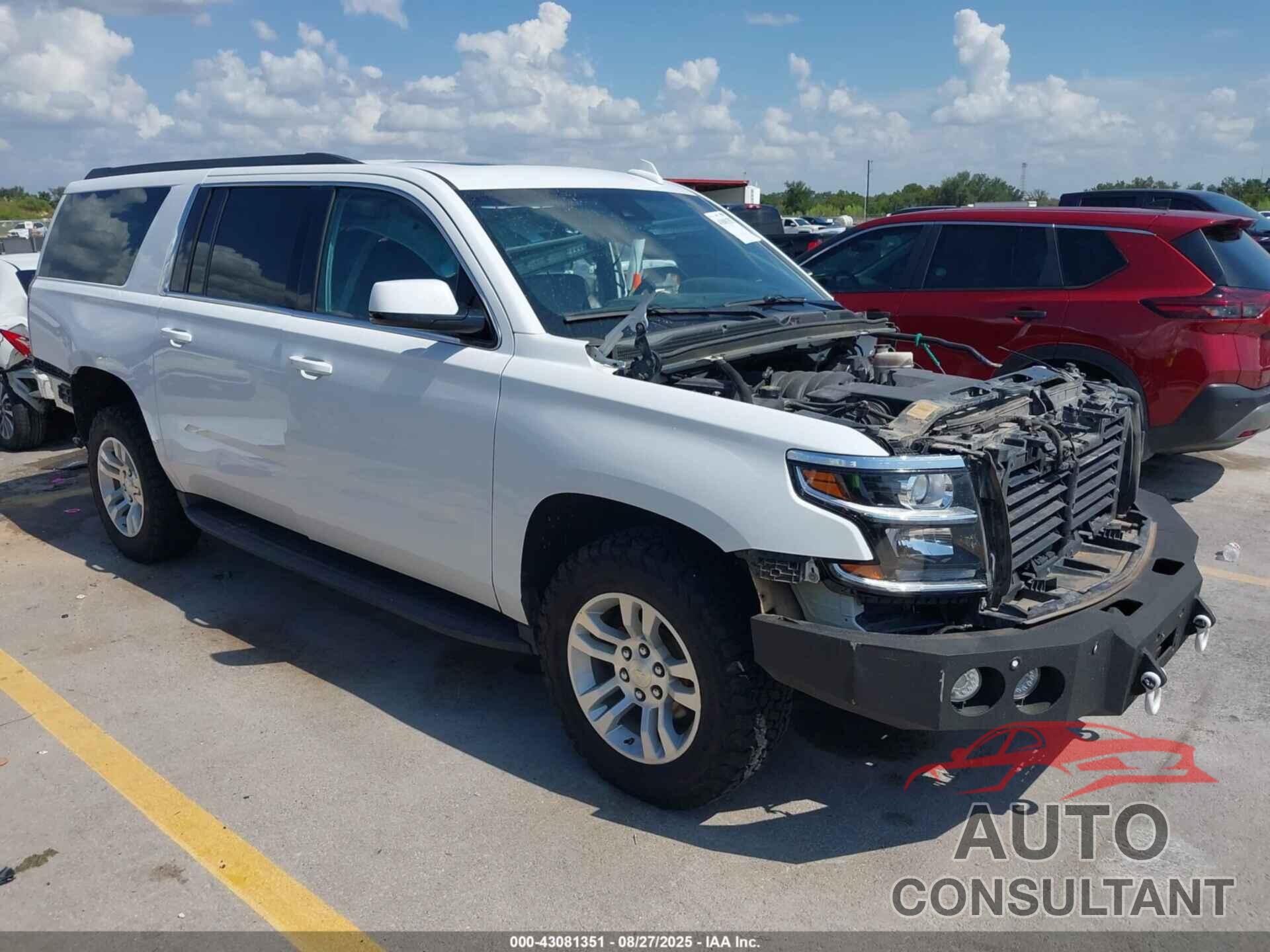 CHEVROLET SUBURBAN 2019 - 1GNSKHKC4KR347362