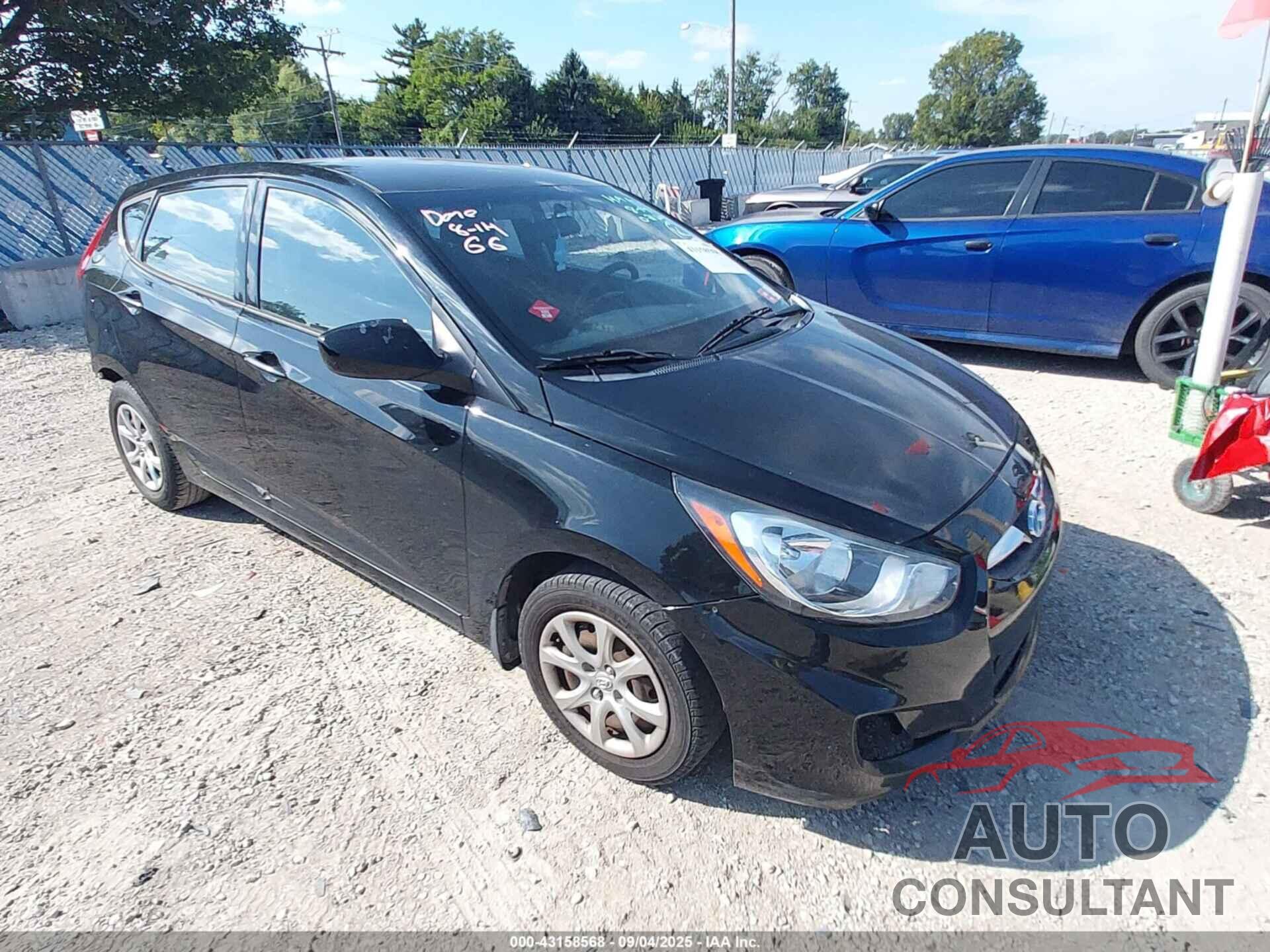 HYUNDAI ACCENT 2013 - KMHCT5AE4DU081297