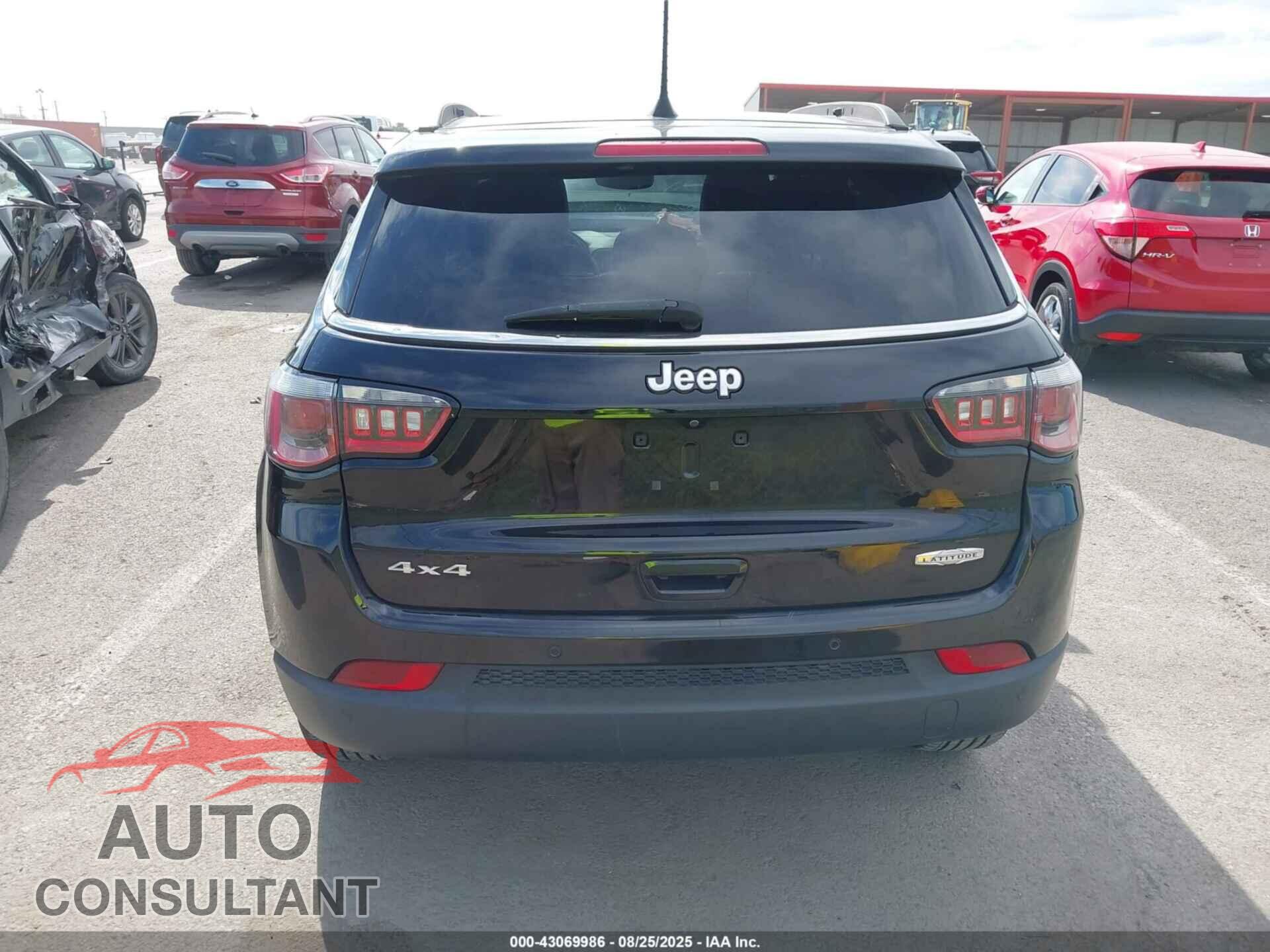 JEEP NEW COMPASS 2017 - 3C4NJDBB4HT628621