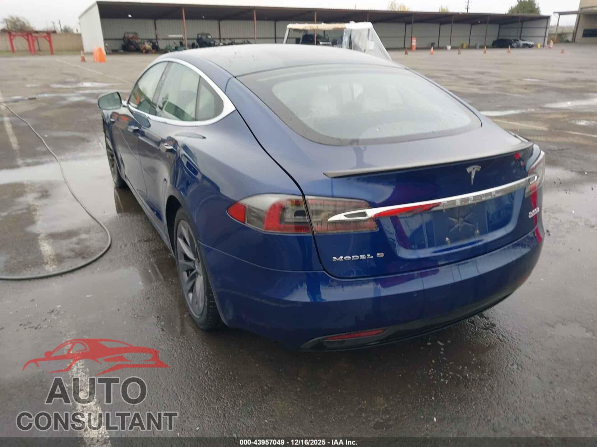 TESLA MODEL S 2017 - 5YJSA1E4XHF227541