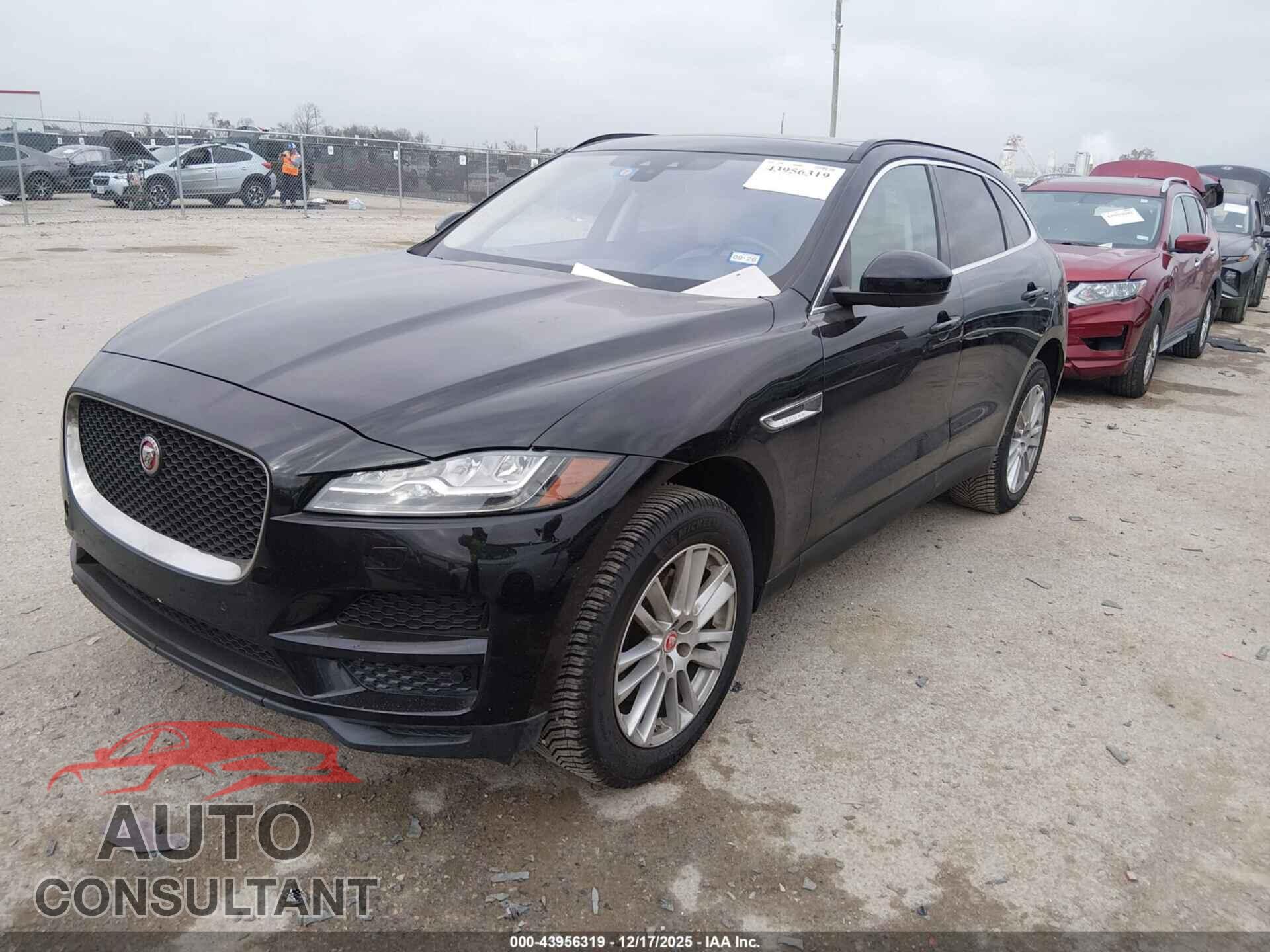JAGUAR F-PACE 2017 - SADCK2BVXHA890433