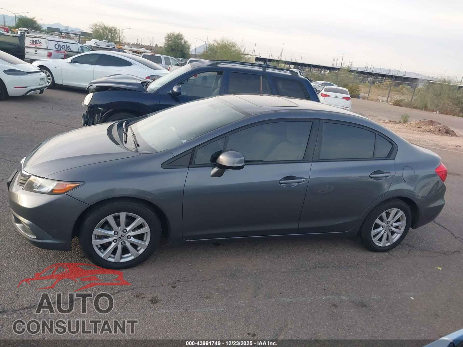 HONDA CIVIC 2012 - 19XFB2F84CE091301