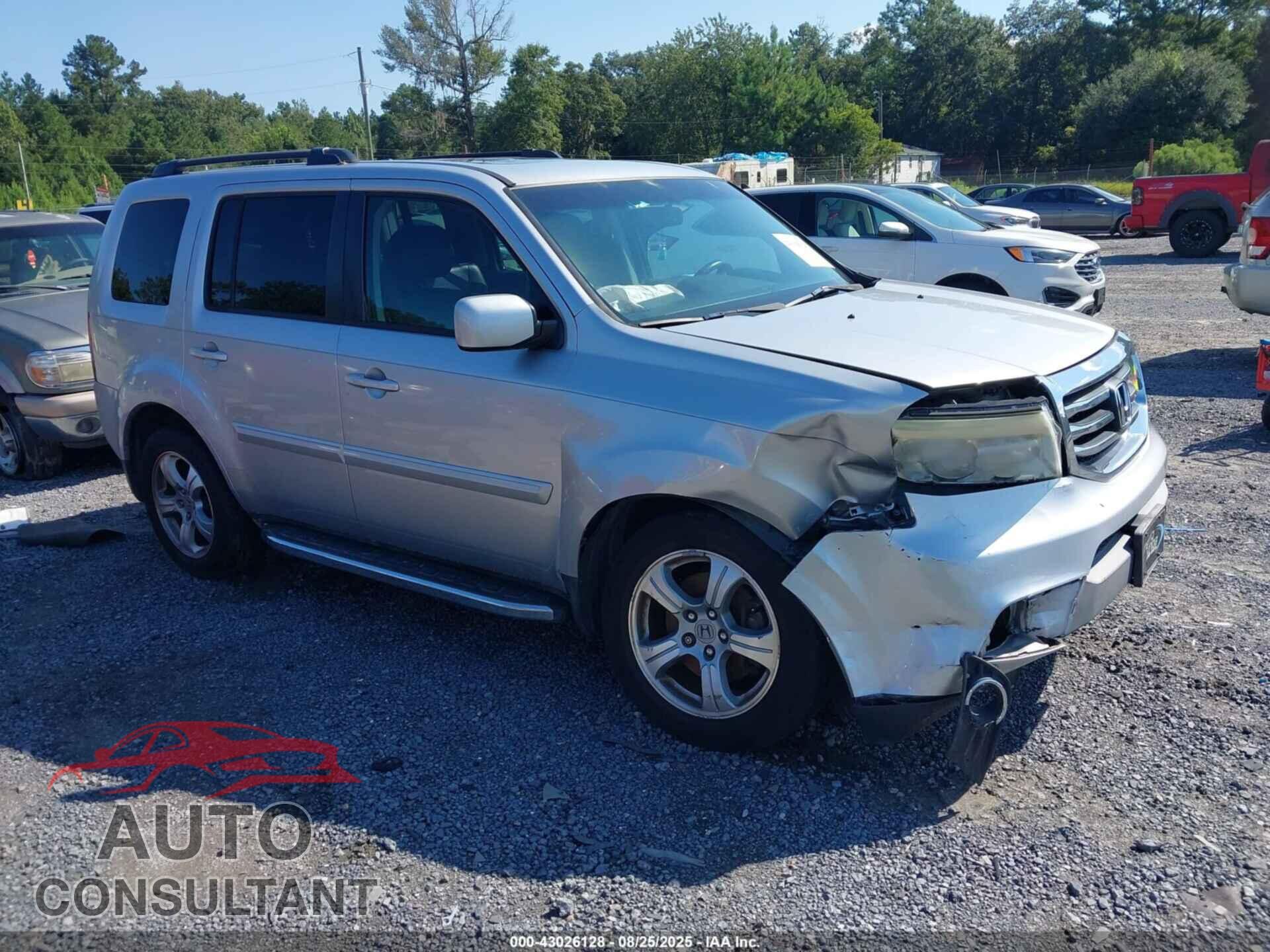 HONDA PILOT 2013 - 5FNYF3H69DB032805
