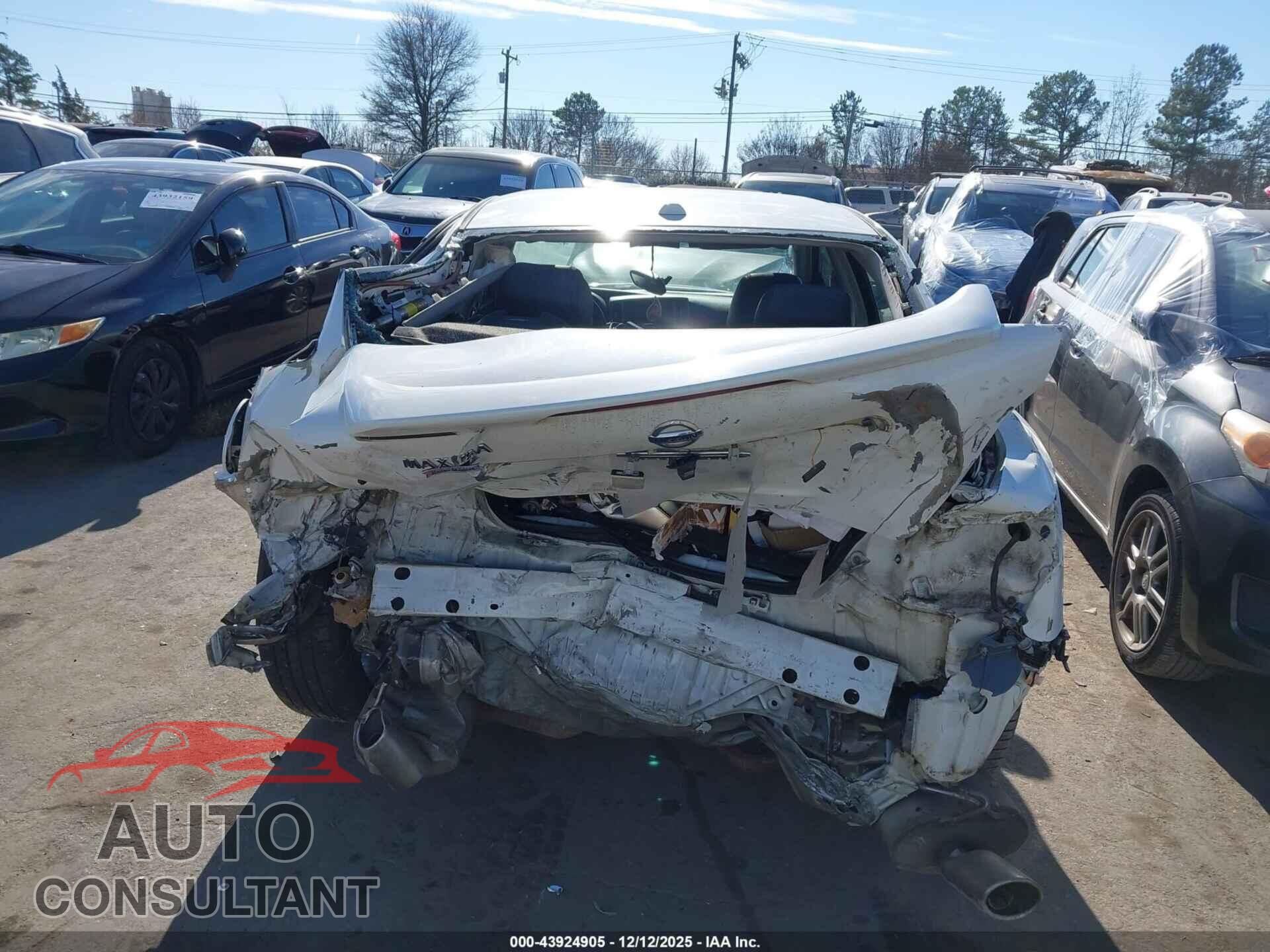 NISSAN MAXIMA 2011 - 1N4AA5AP7BC808802