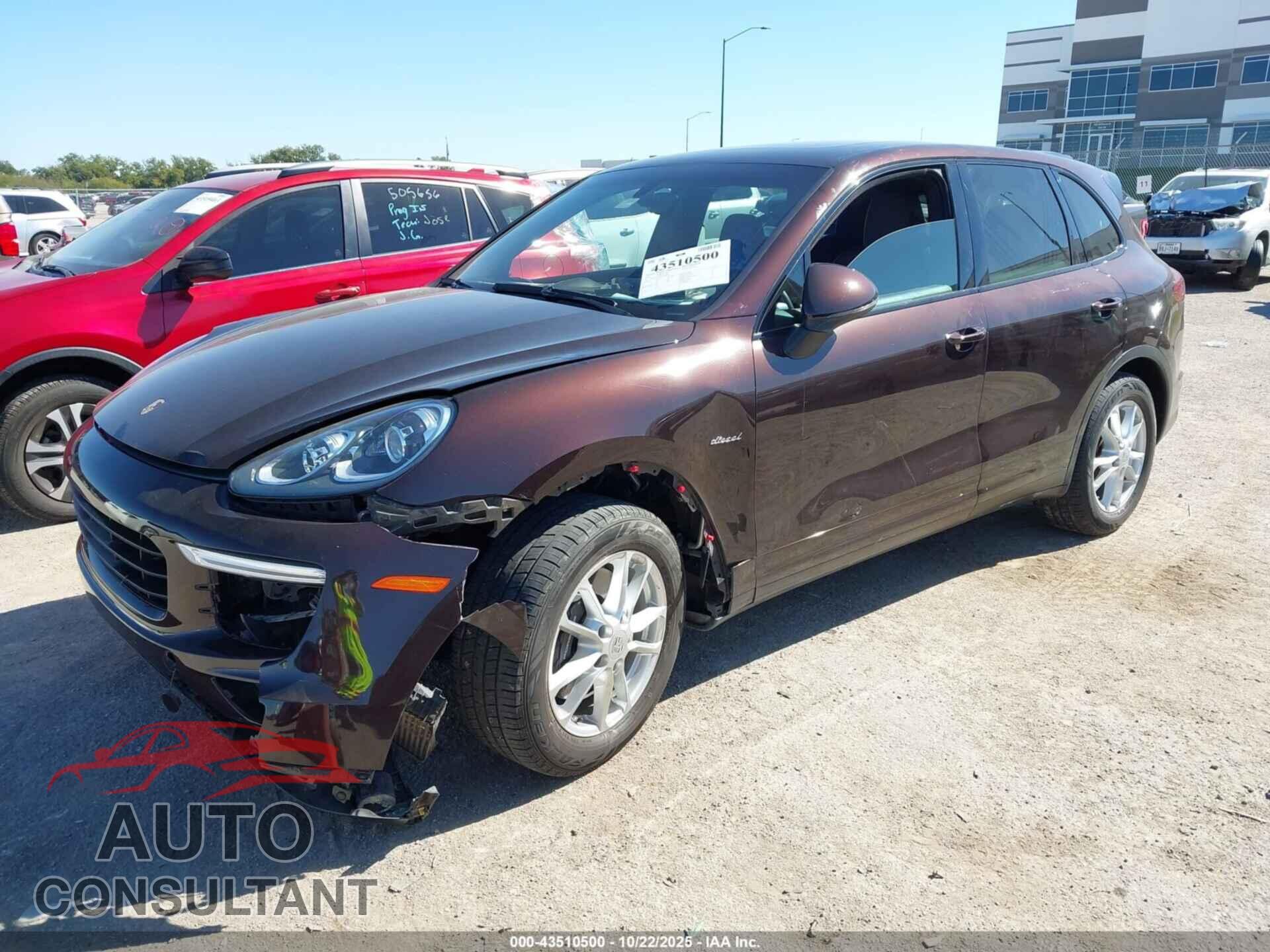 PORSCHE CAYENNE 2015 - WP1AF2A2XFLA40879