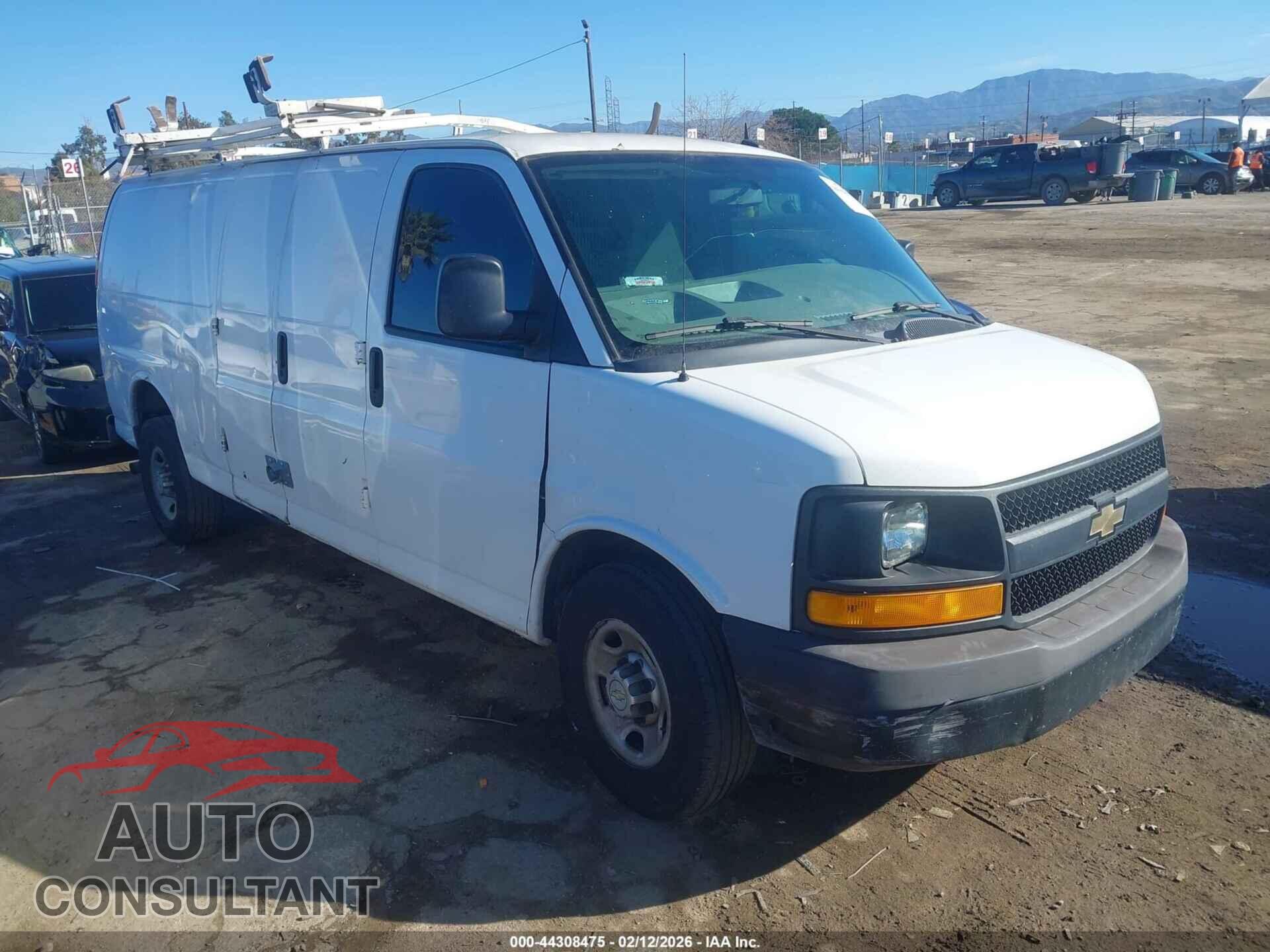 CHEVROLET EXPRESS 2500 2013 - 1GCWGGFA2D1189622
