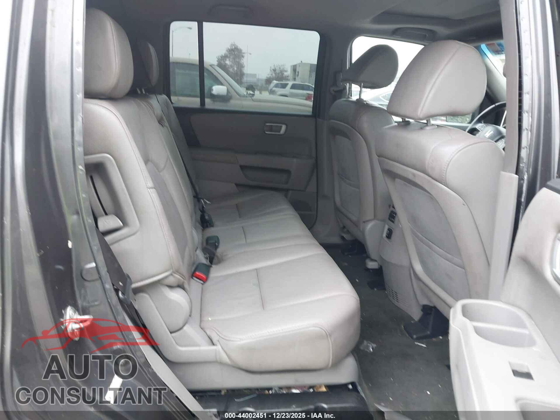 HONDA PILOT 2014 - 5FNYF4H70EB036290