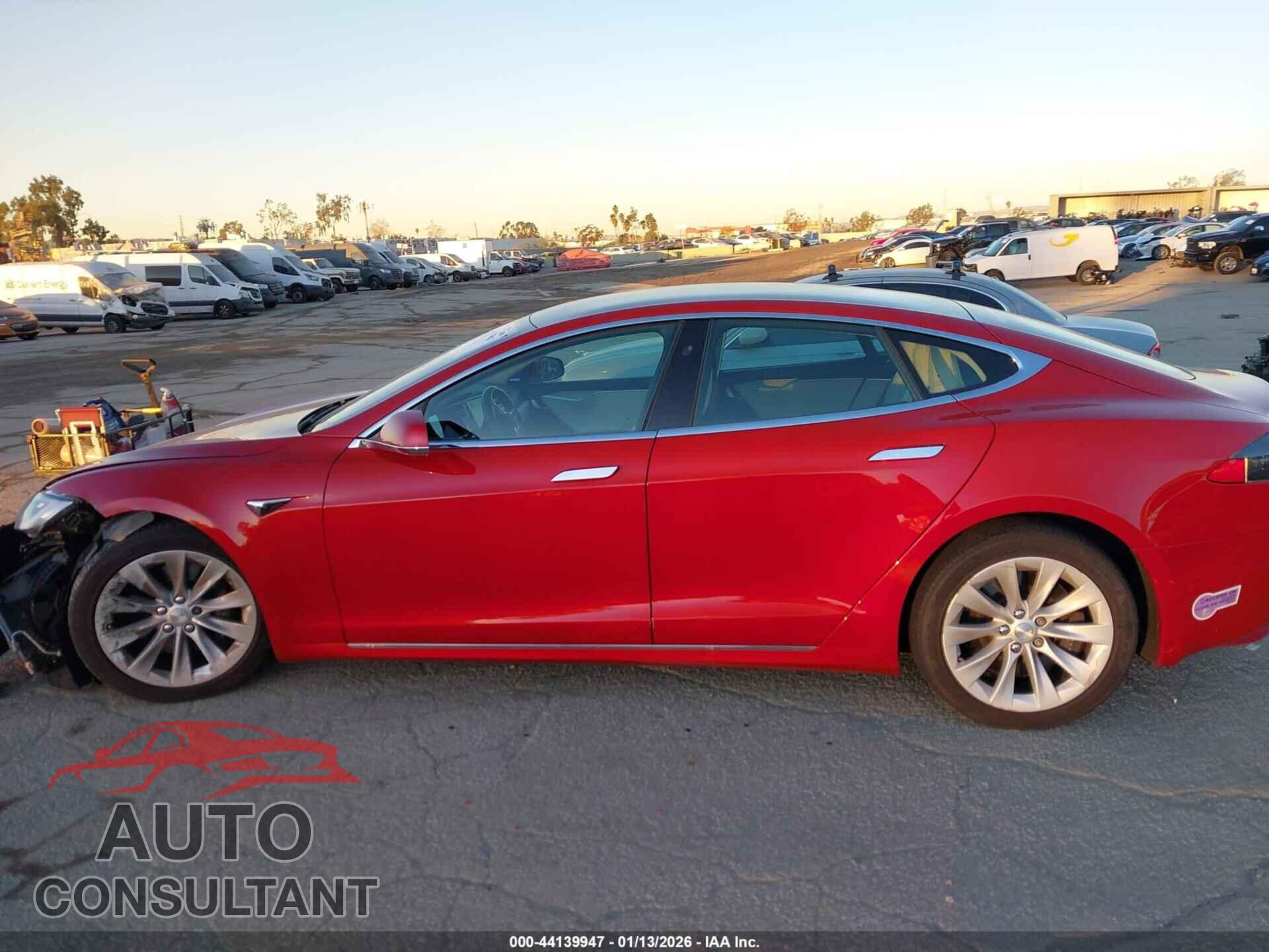 TESLA MODEL S 2017 - 5YJSA1E28HF232624
