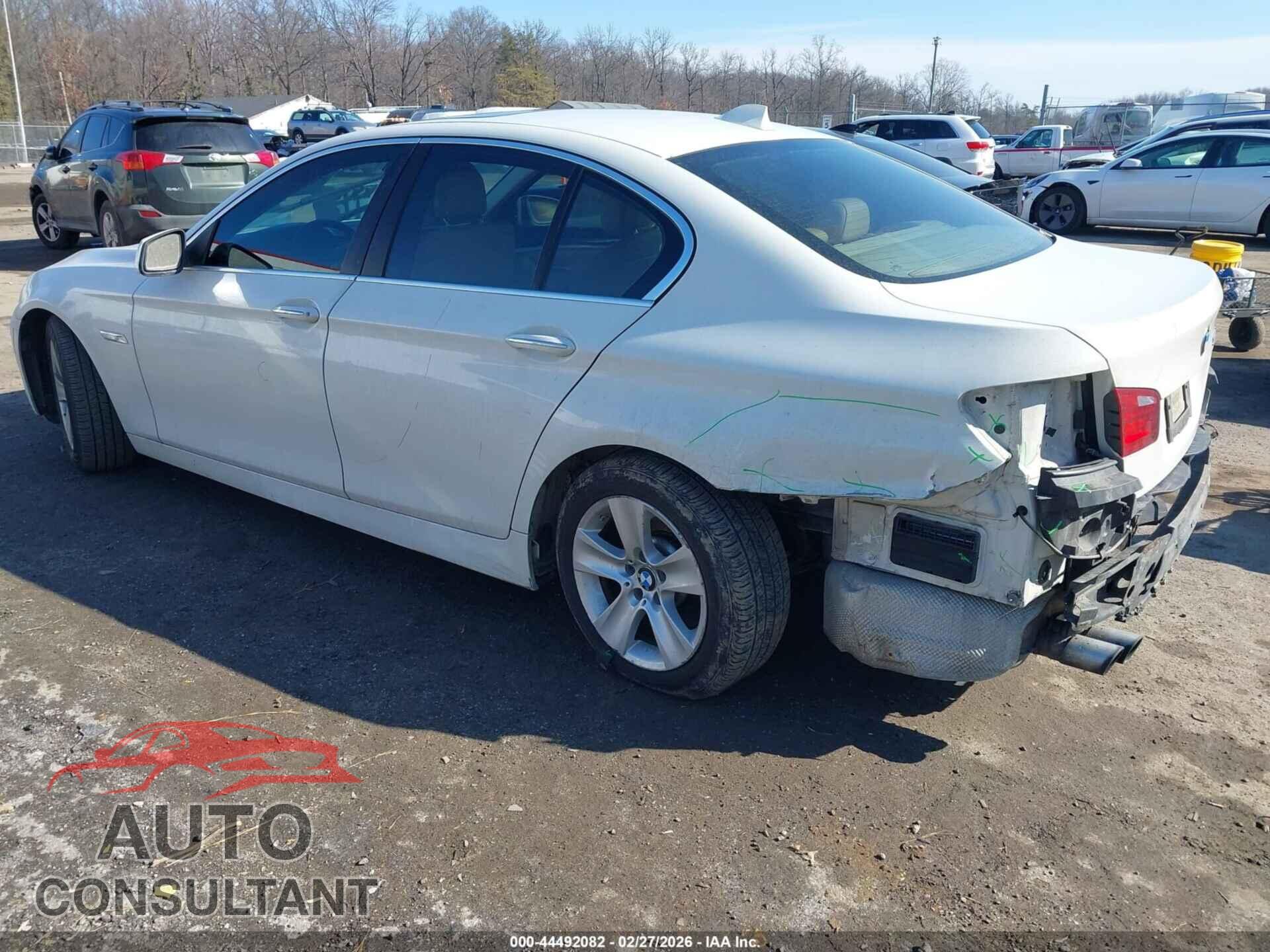 BMW 528I 2012 - WBAXG5C53CDY28813