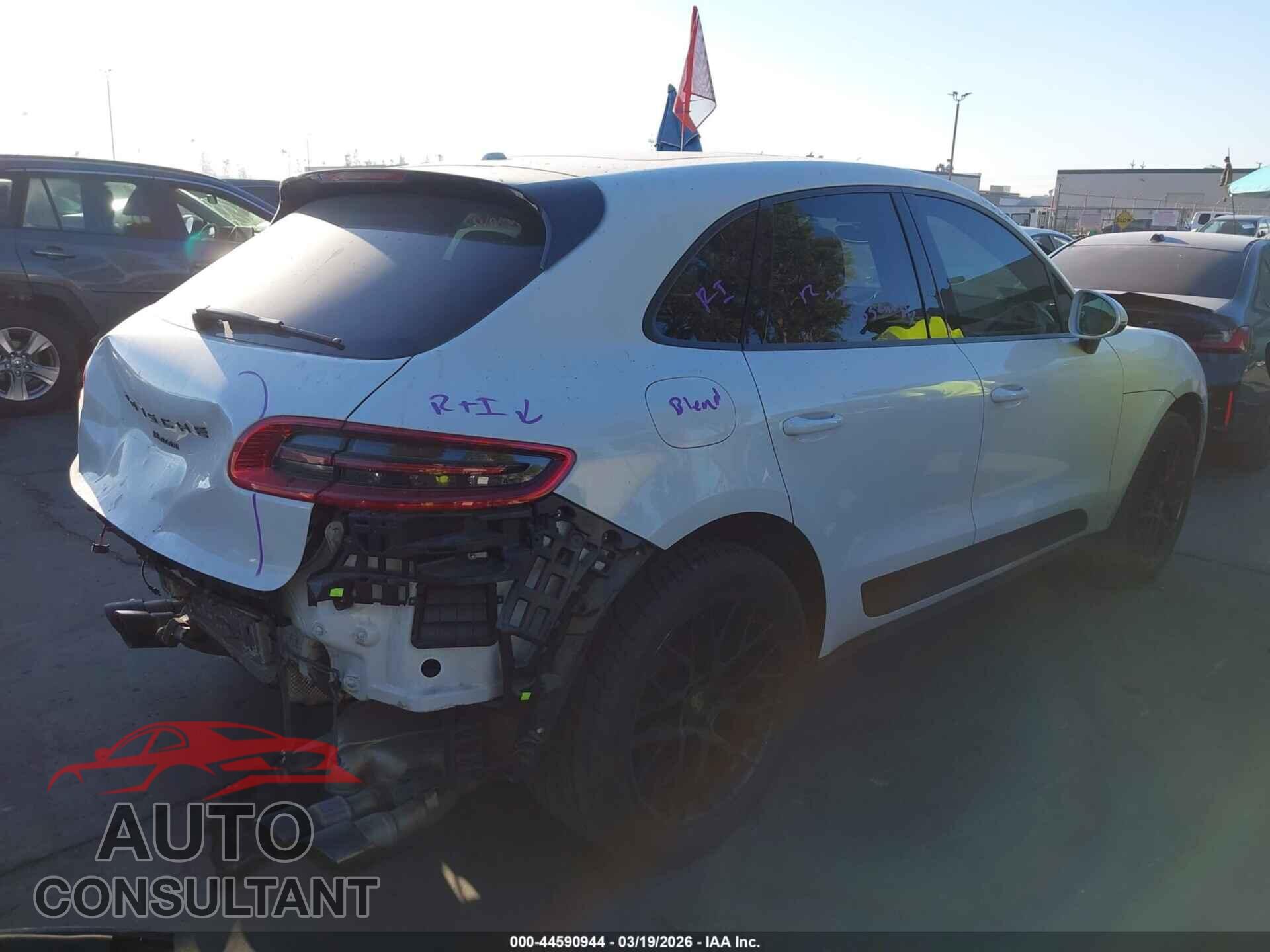 PORSCHE MACAN 2018 - WP1AA2A59JLB14780