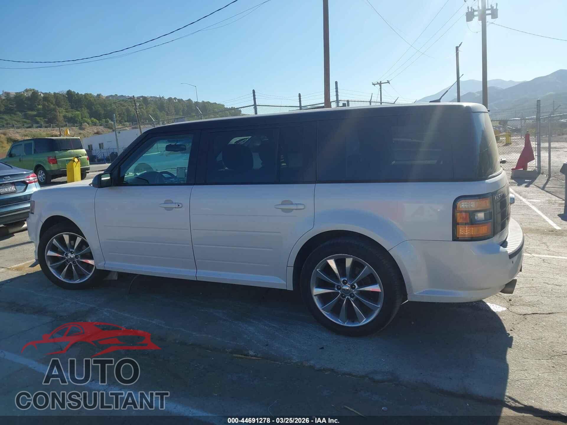 FORD FLEX 2011 - 2FMGK5DC0BBD16876