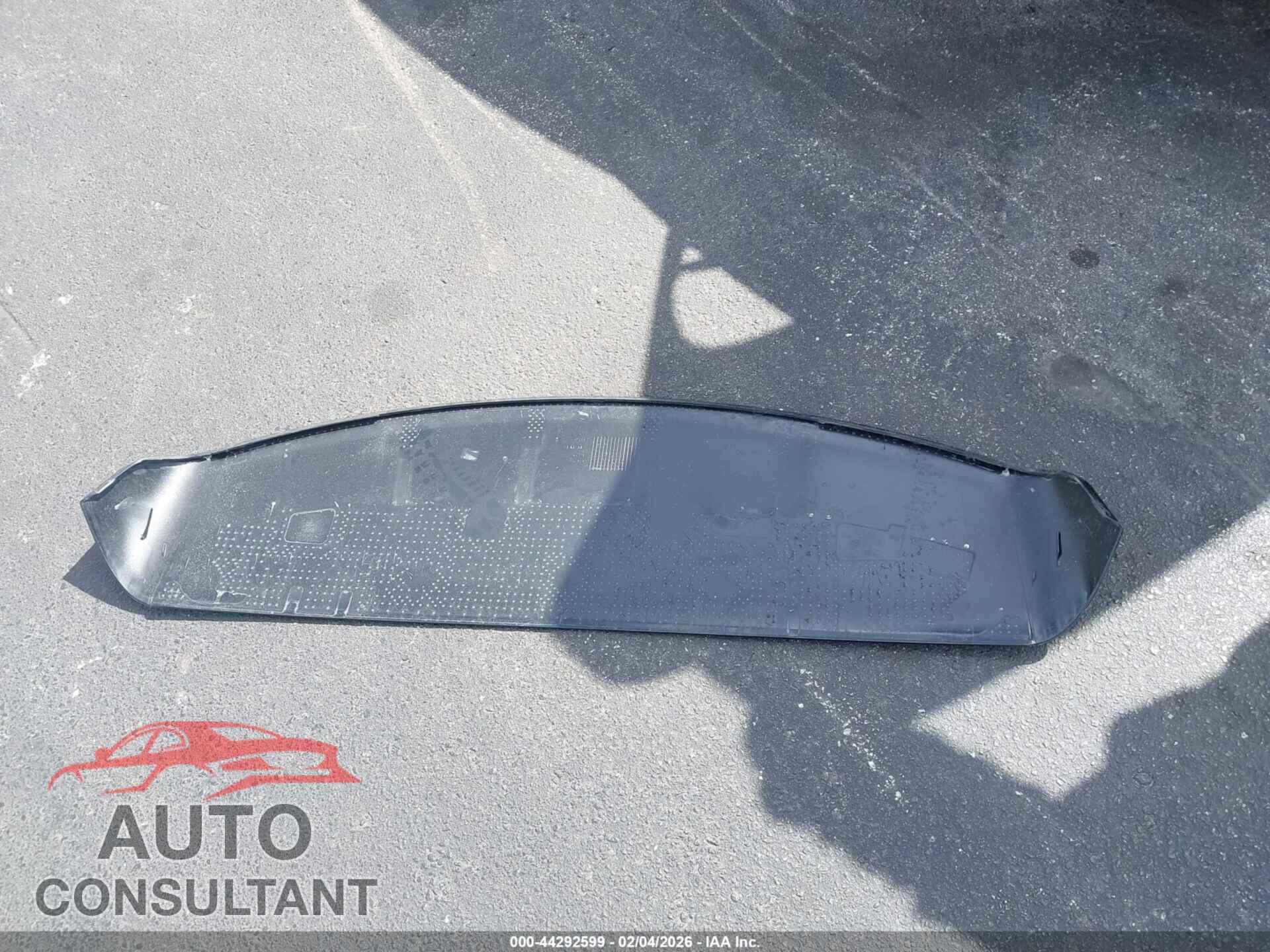 TESLA MODEL 3 2024 - 5YJ3E1EA6RF873210