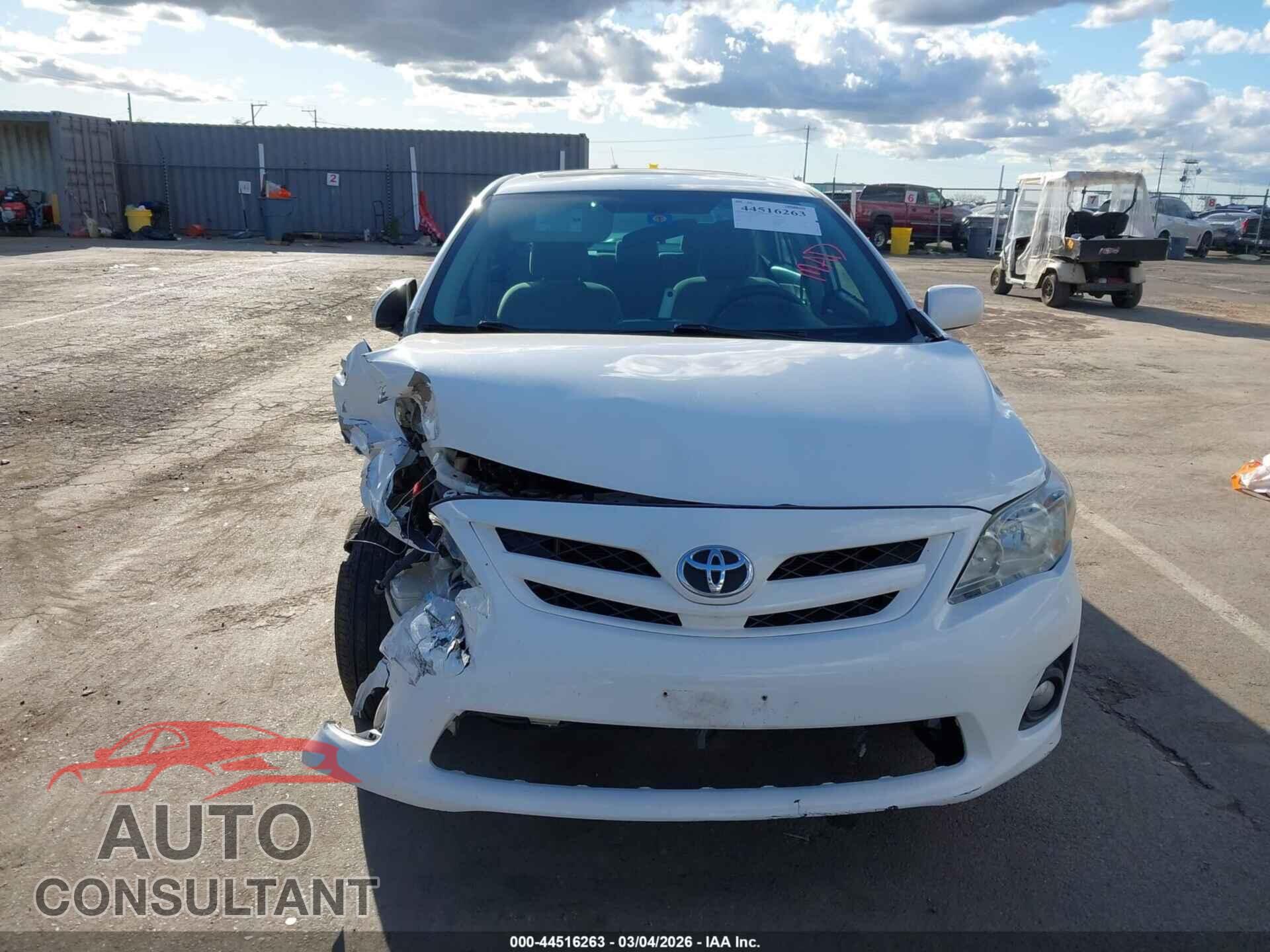 TOYOTA COROLLA 2011 - 2T1BU4EE8BC539919