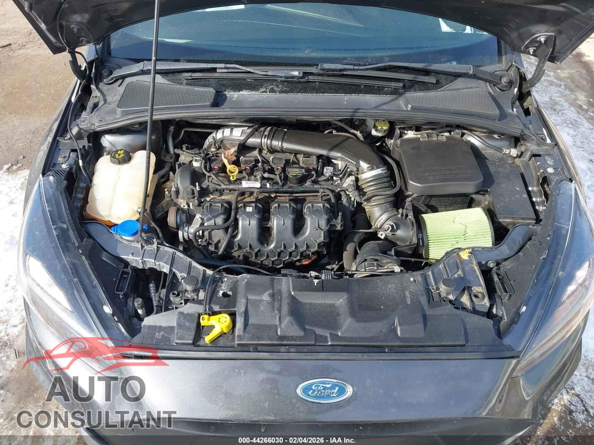FORD FOCUS ST 2015 - 1FADP3L99FL311271