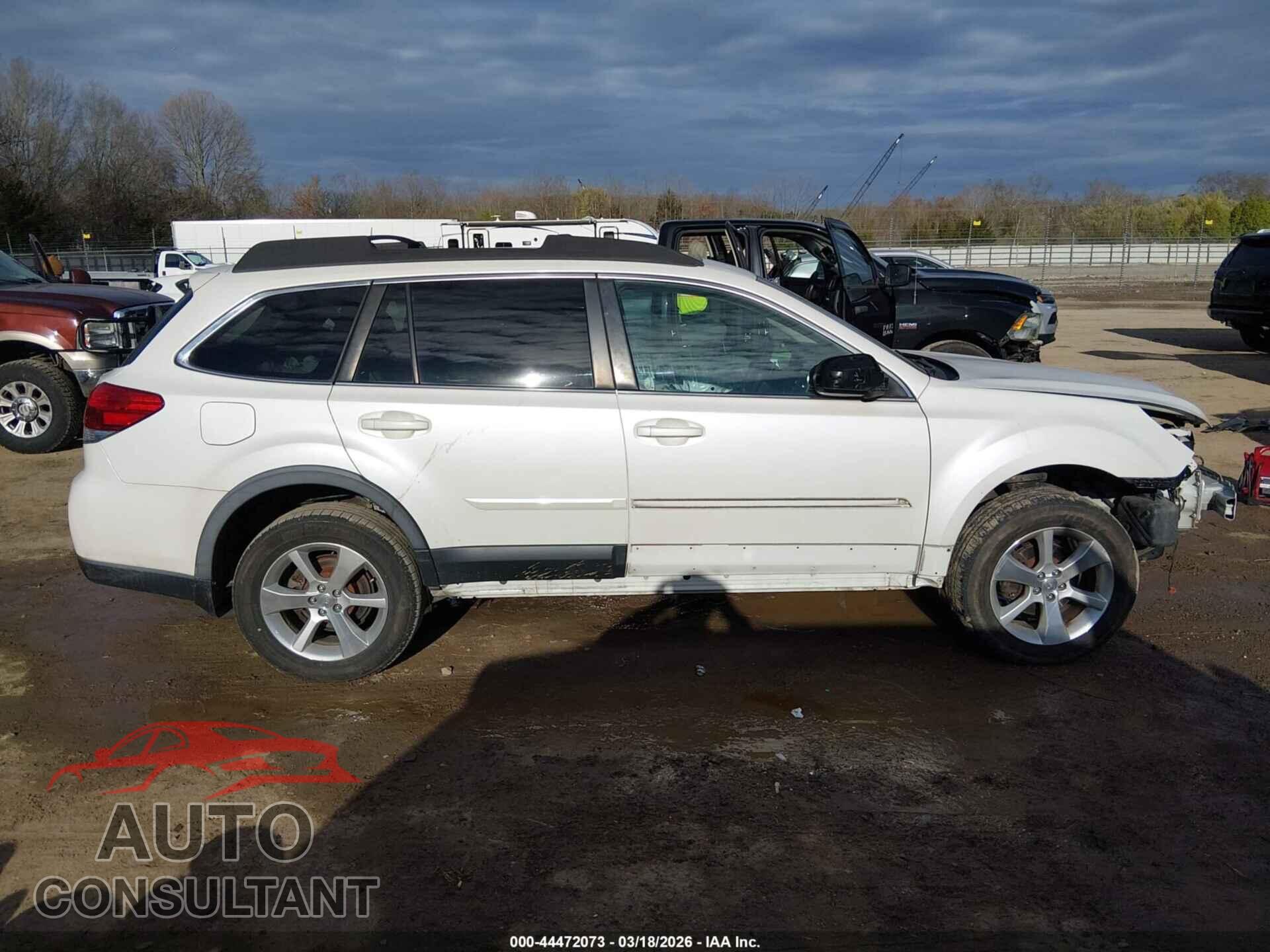 SUBARU OUTBACK 2014 - 4S4BRBLC4E3227869