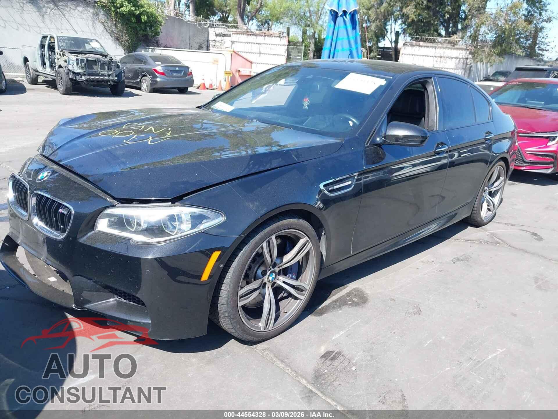 BMW M5 2015 - WBSFV9C51FD594311